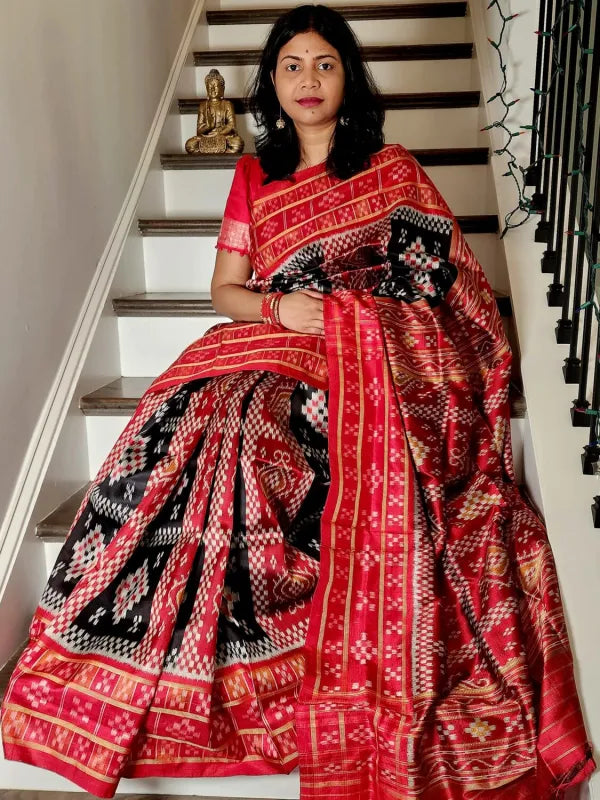Passapalli 3D Black Maroon Khandua Silk Saree