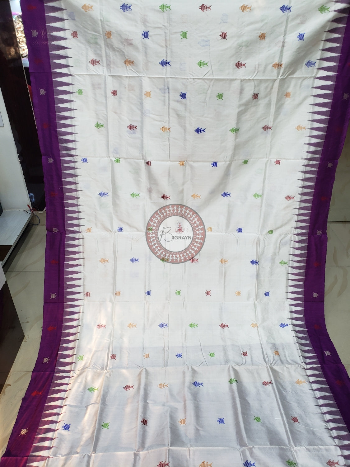 Mastya Kachhap White Violet Bomkai Silk Saree: Timeless Elegance and Vibrant Hues