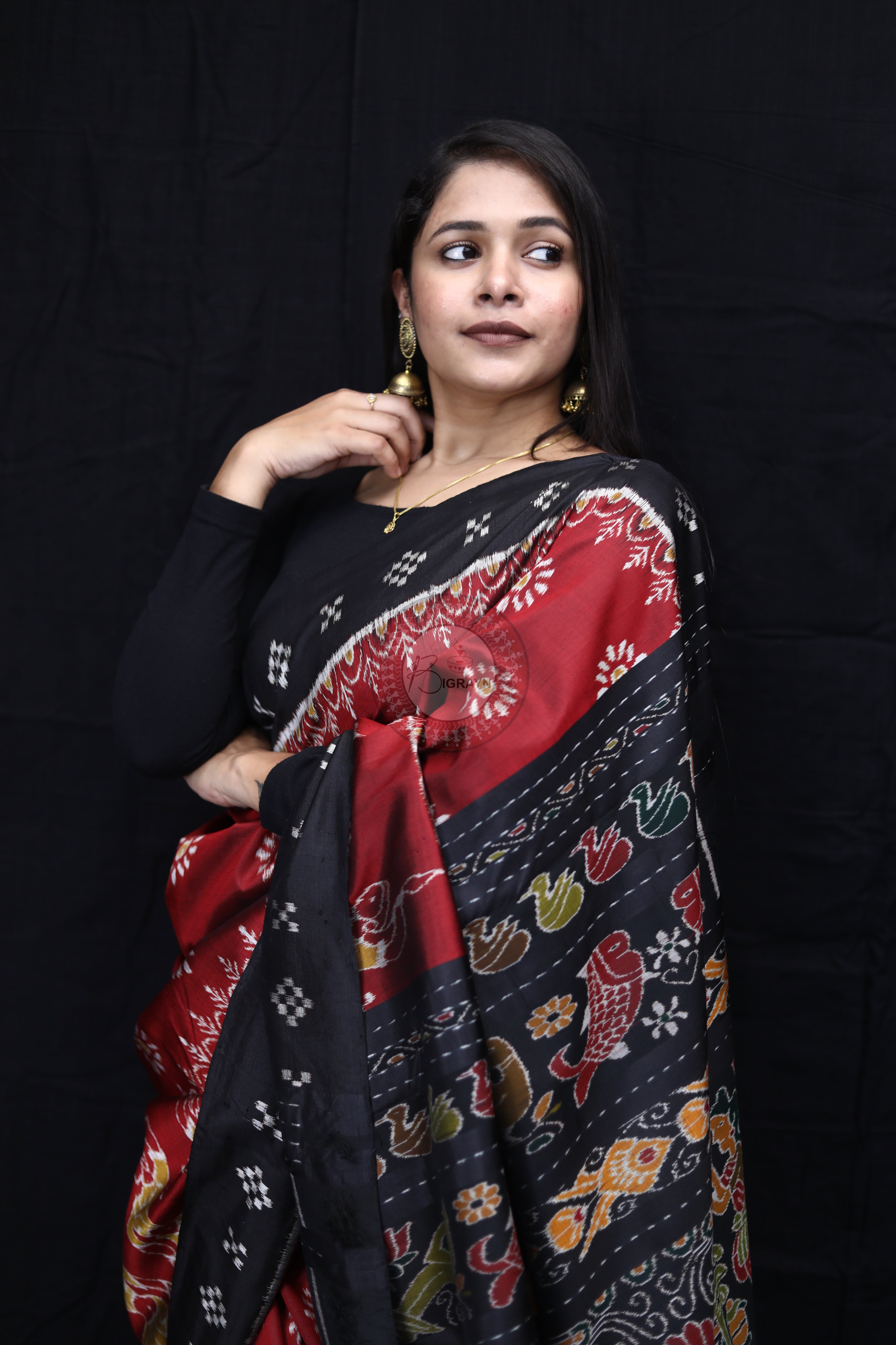 Maroon Black Dancers Scot Flower Mulberry Silk Saree