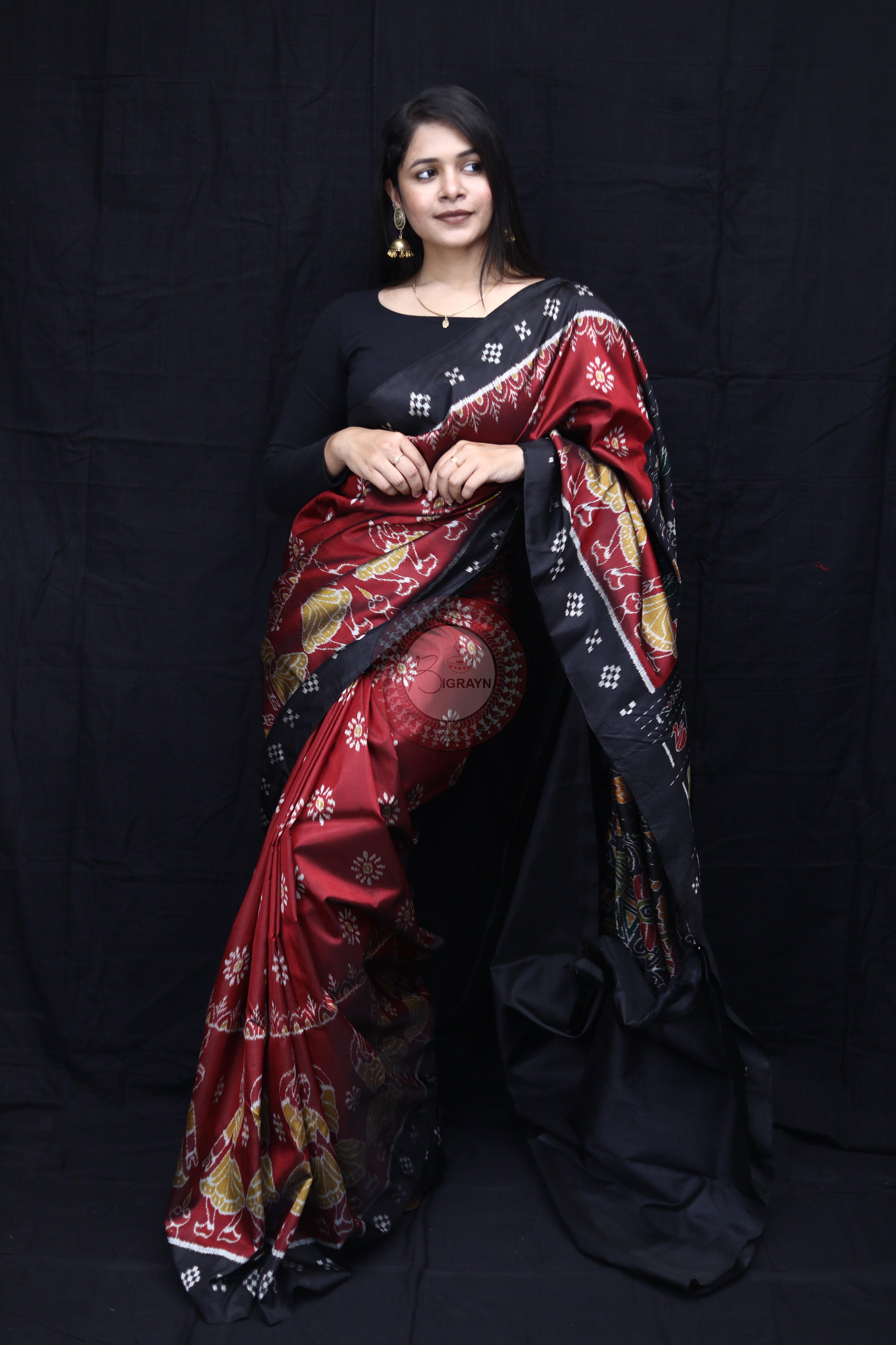 Maroon Black Dancers Scot Flower Mulberry Silk Saree