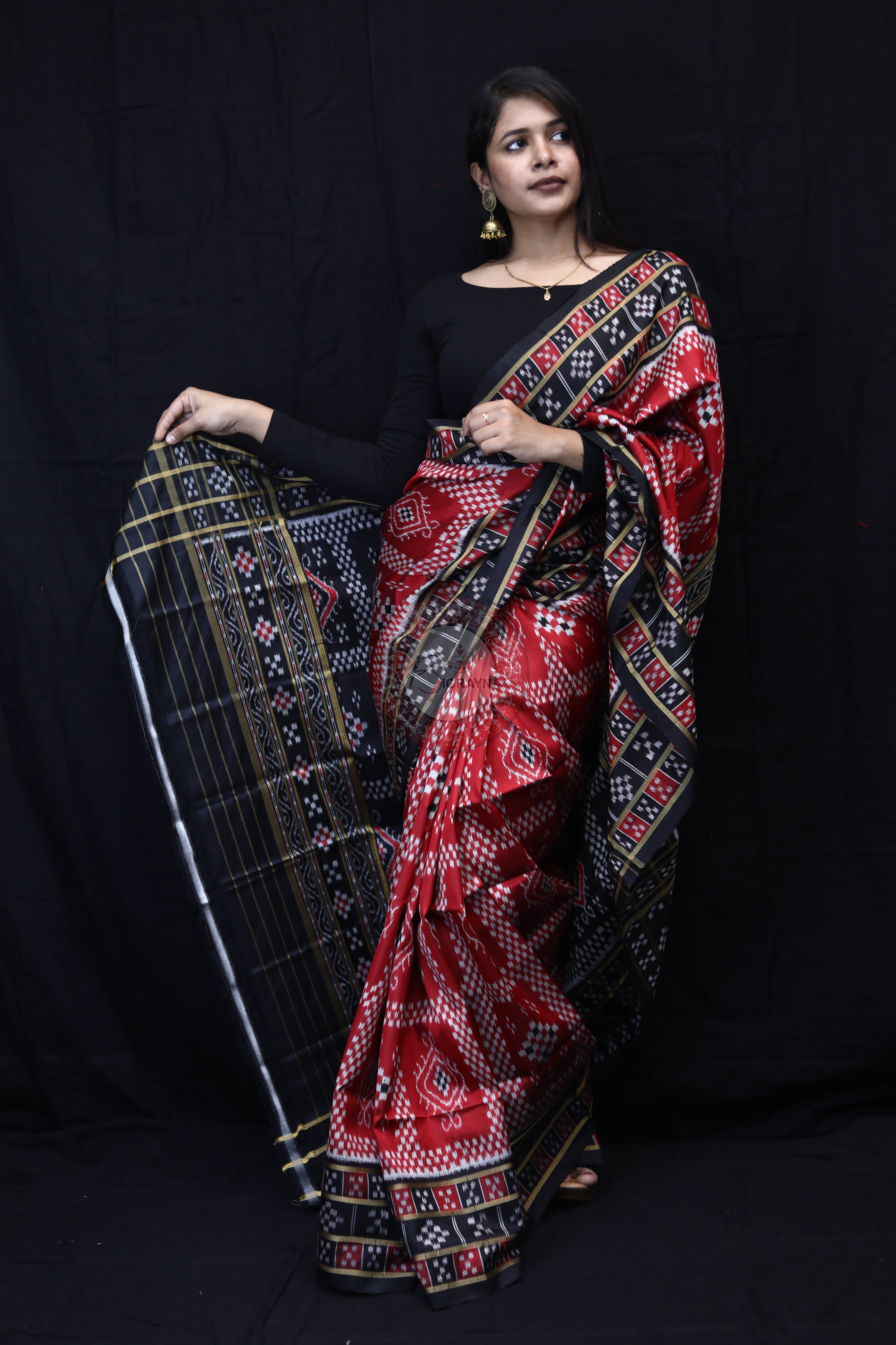 Maroon Black 3D Pasapali Mulberry Silk Saree