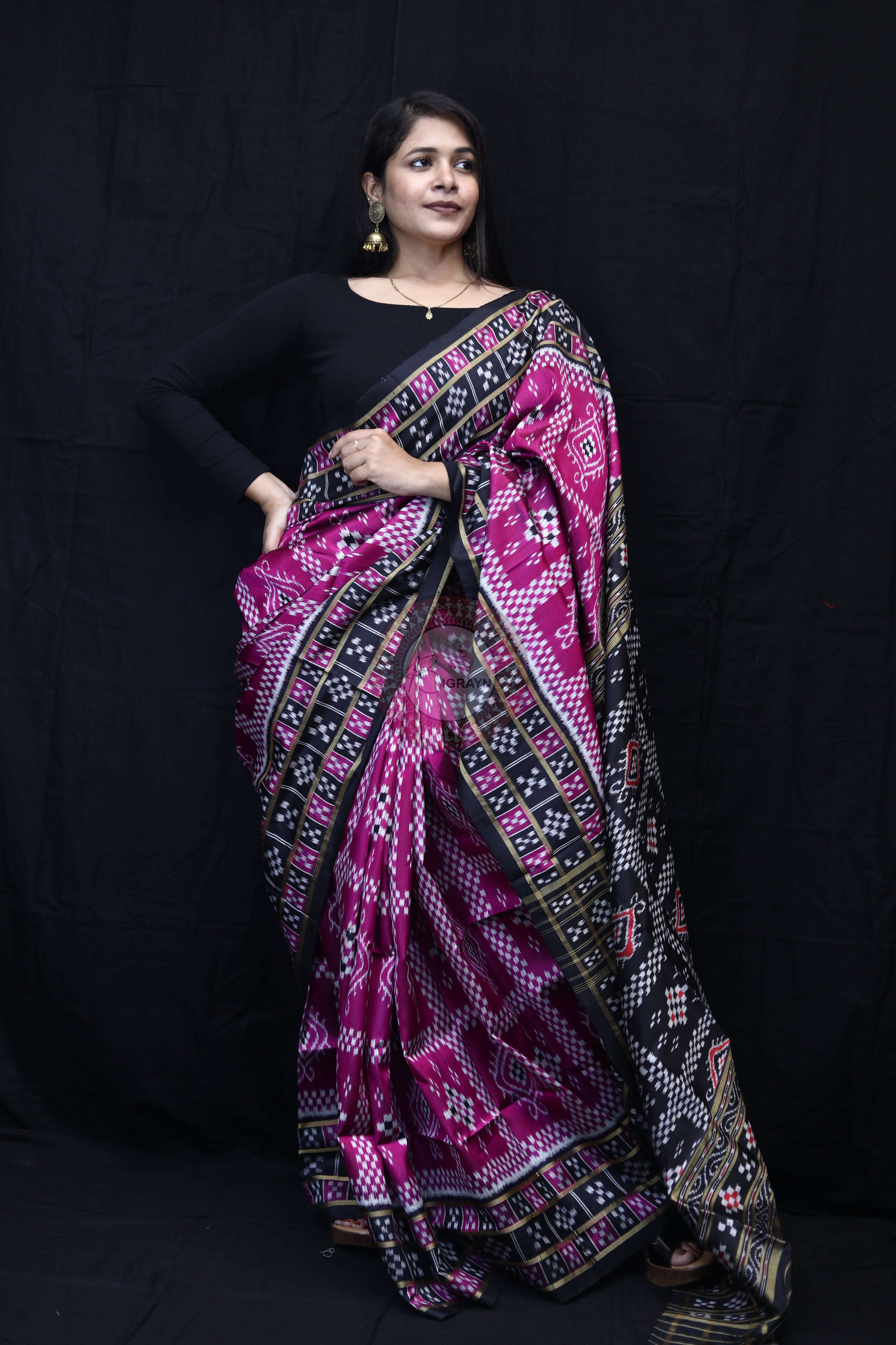 Magenta Black 3D Pasapali Mulberry Silk Saree
