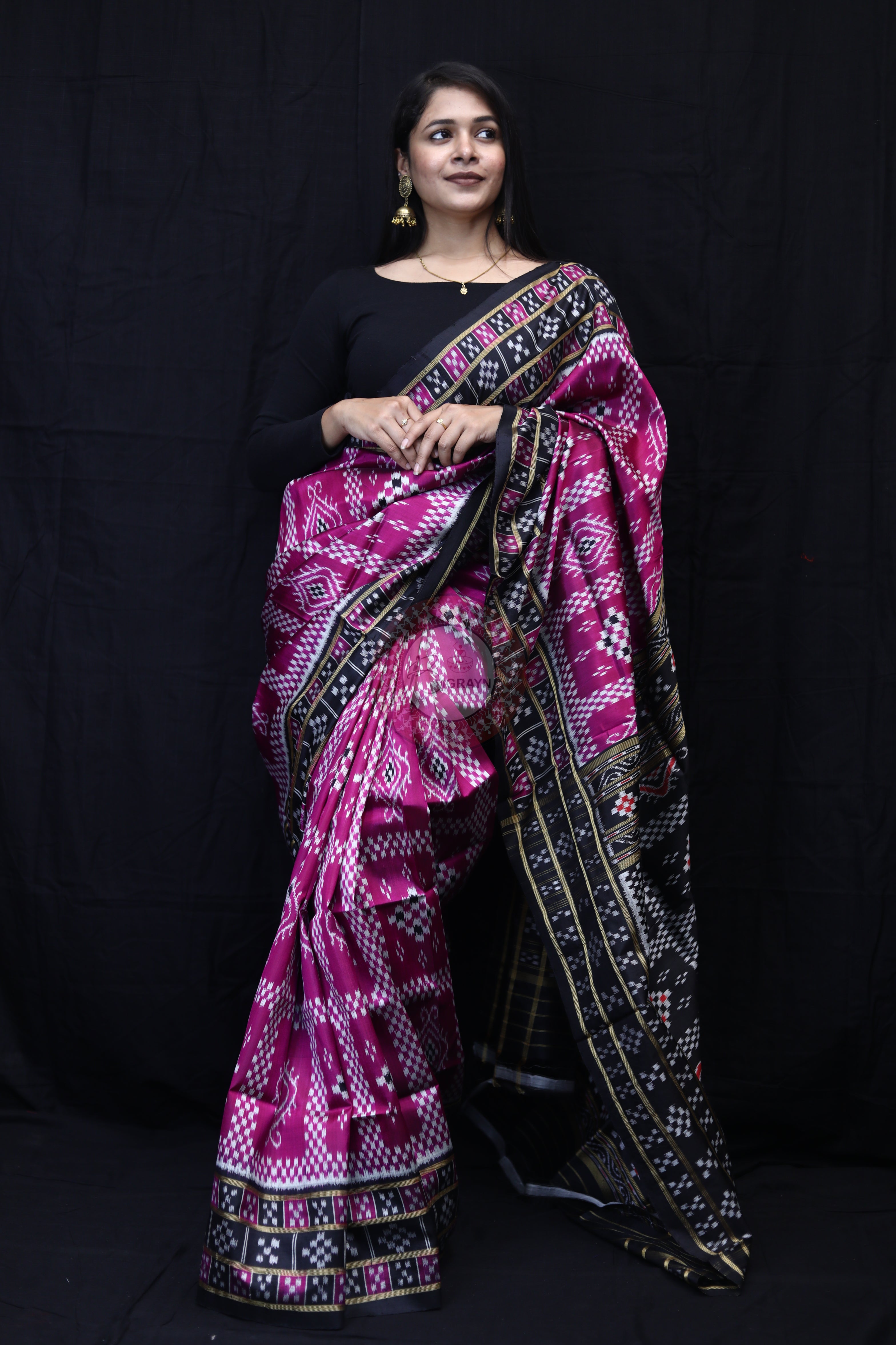 Magenta Black 3D Pasapali Mulberry Silk Saree