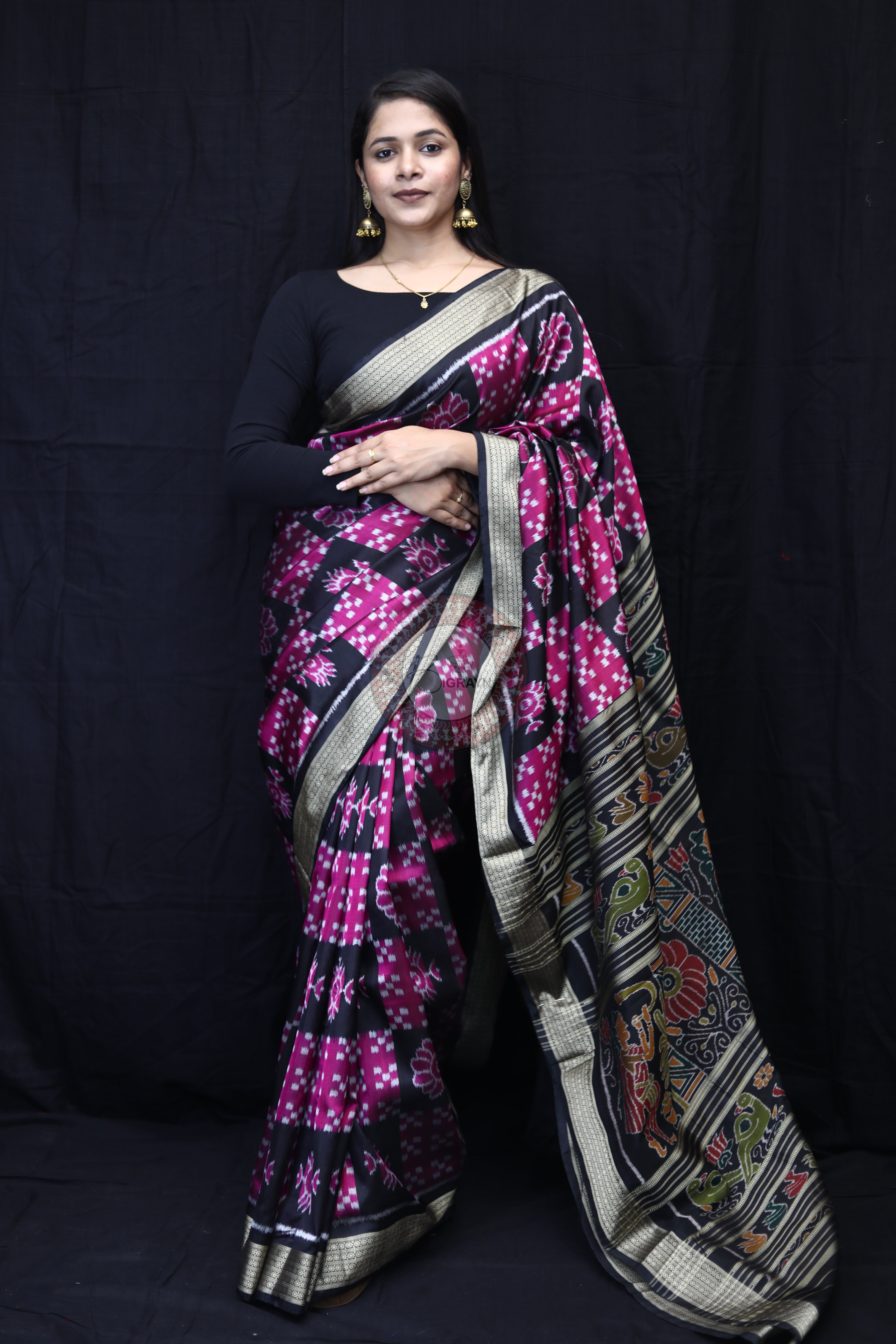 Purple Black Pasapali Flower Squares Mulberry Silk Saree