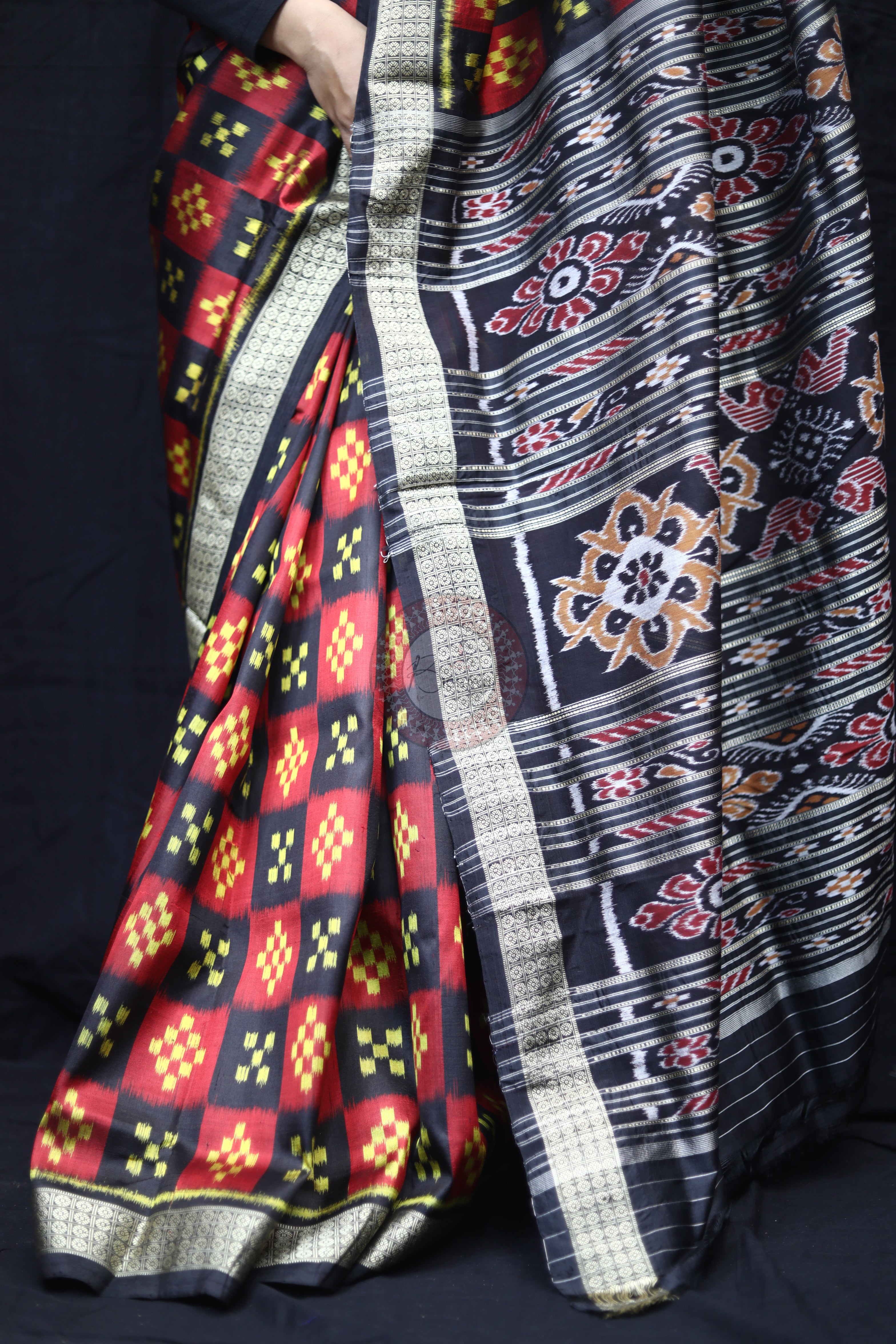 Maroon Black Small Pasapali Mulberry Silk Saree