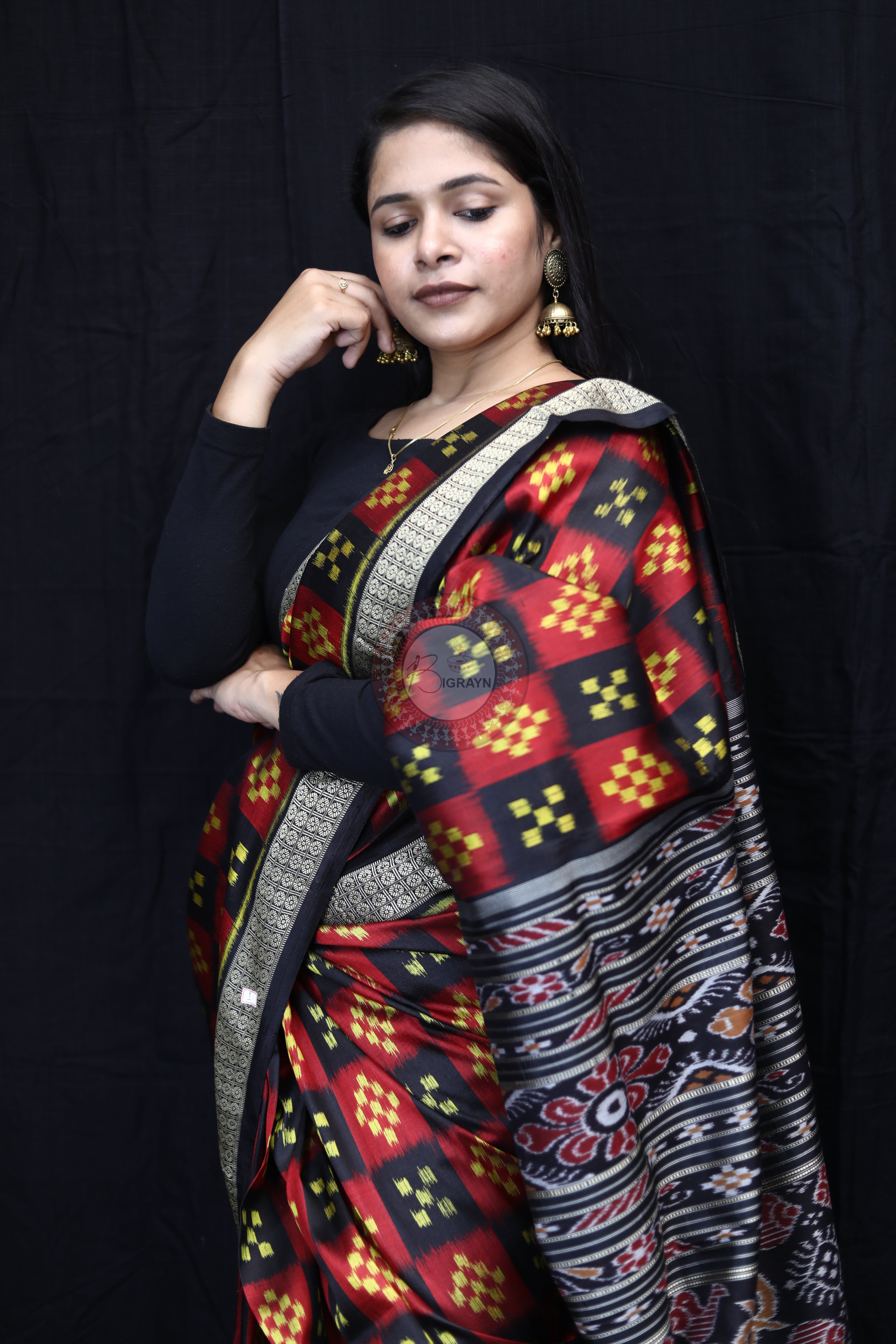 Maroon Black Small Pasapali Mulberry Silk Saree