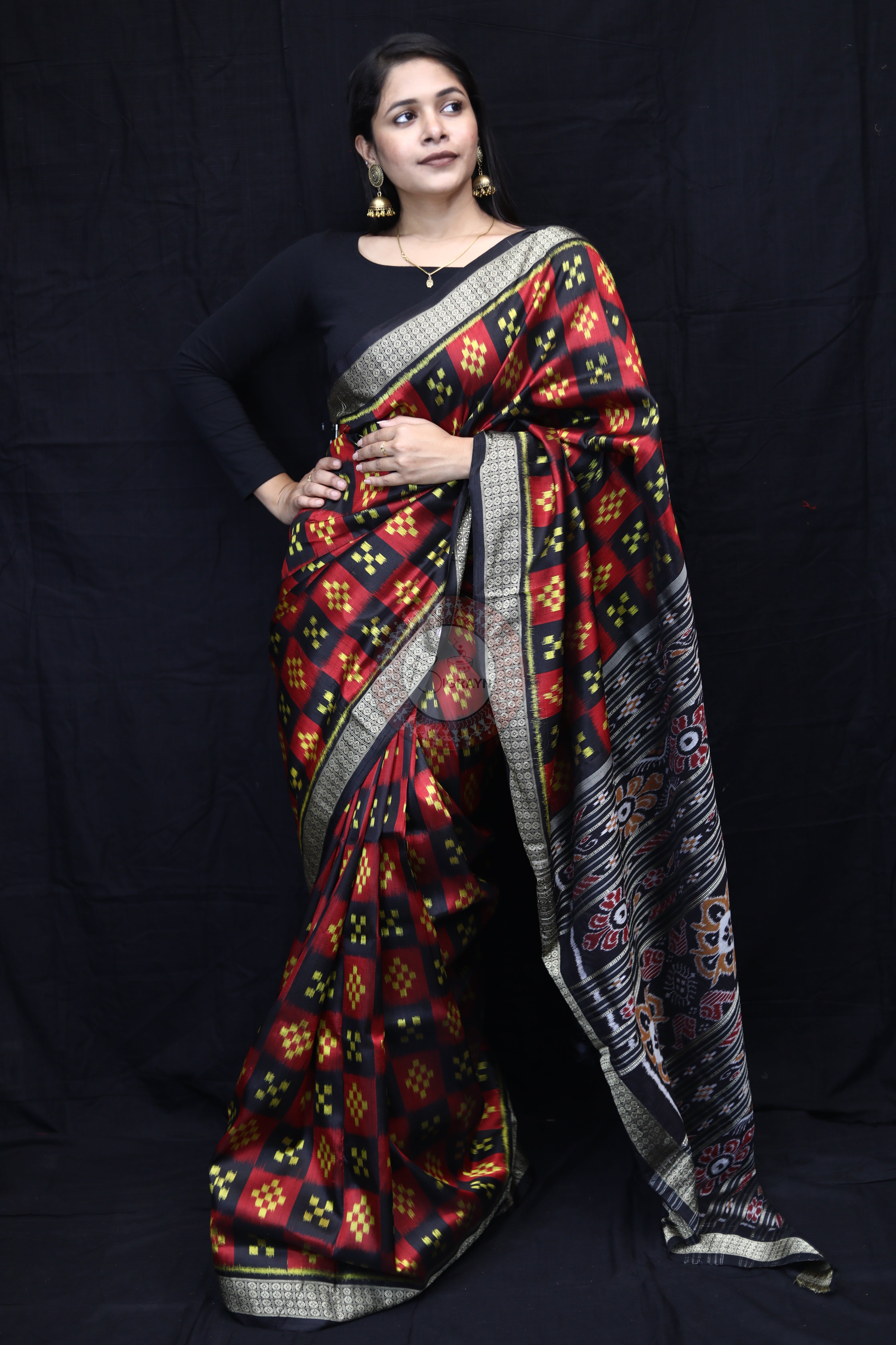 Maroon Black Small Pasapali Mulberry Silk Saree