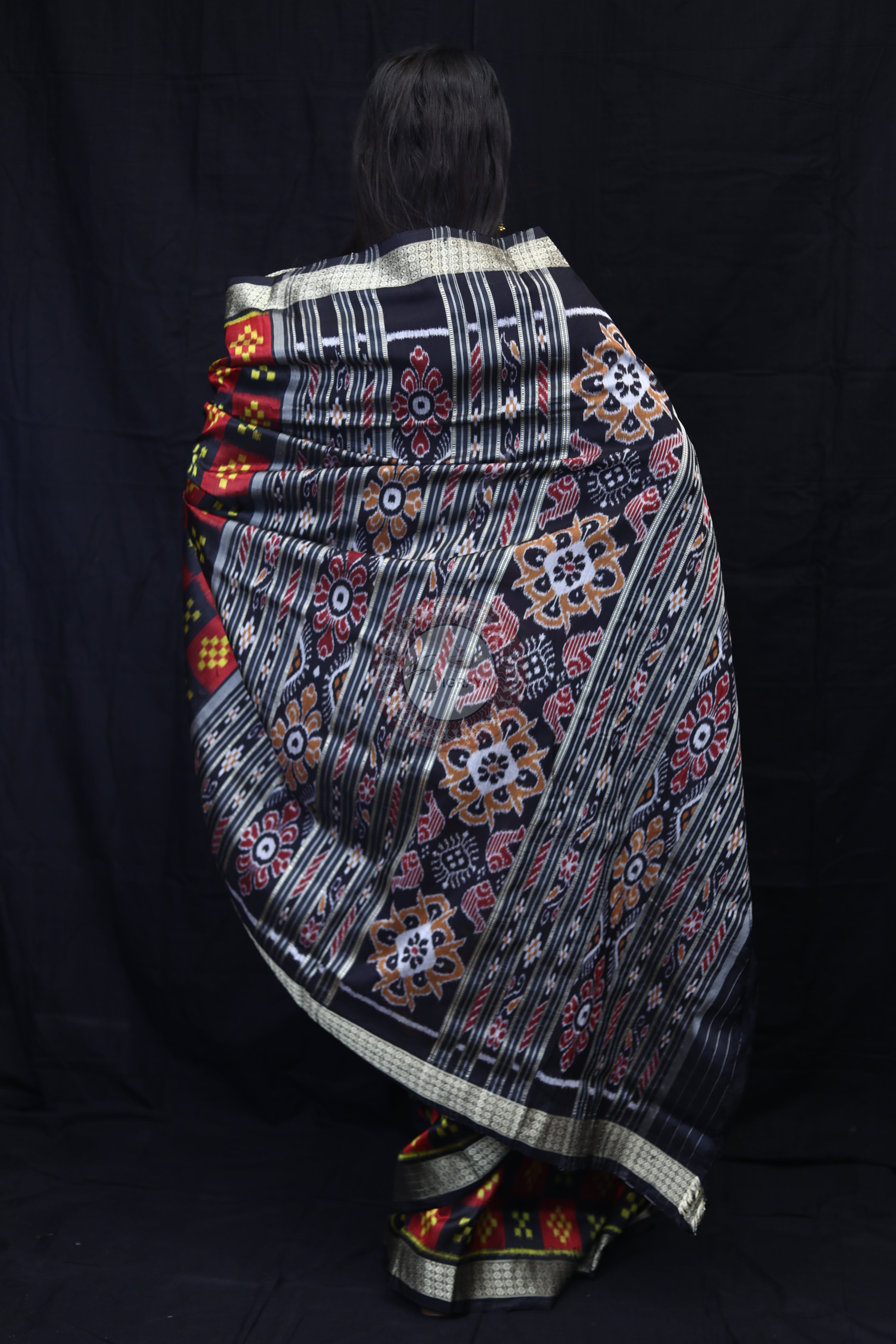 Maroon Black Small Pasapali Mulberry Silk Saree