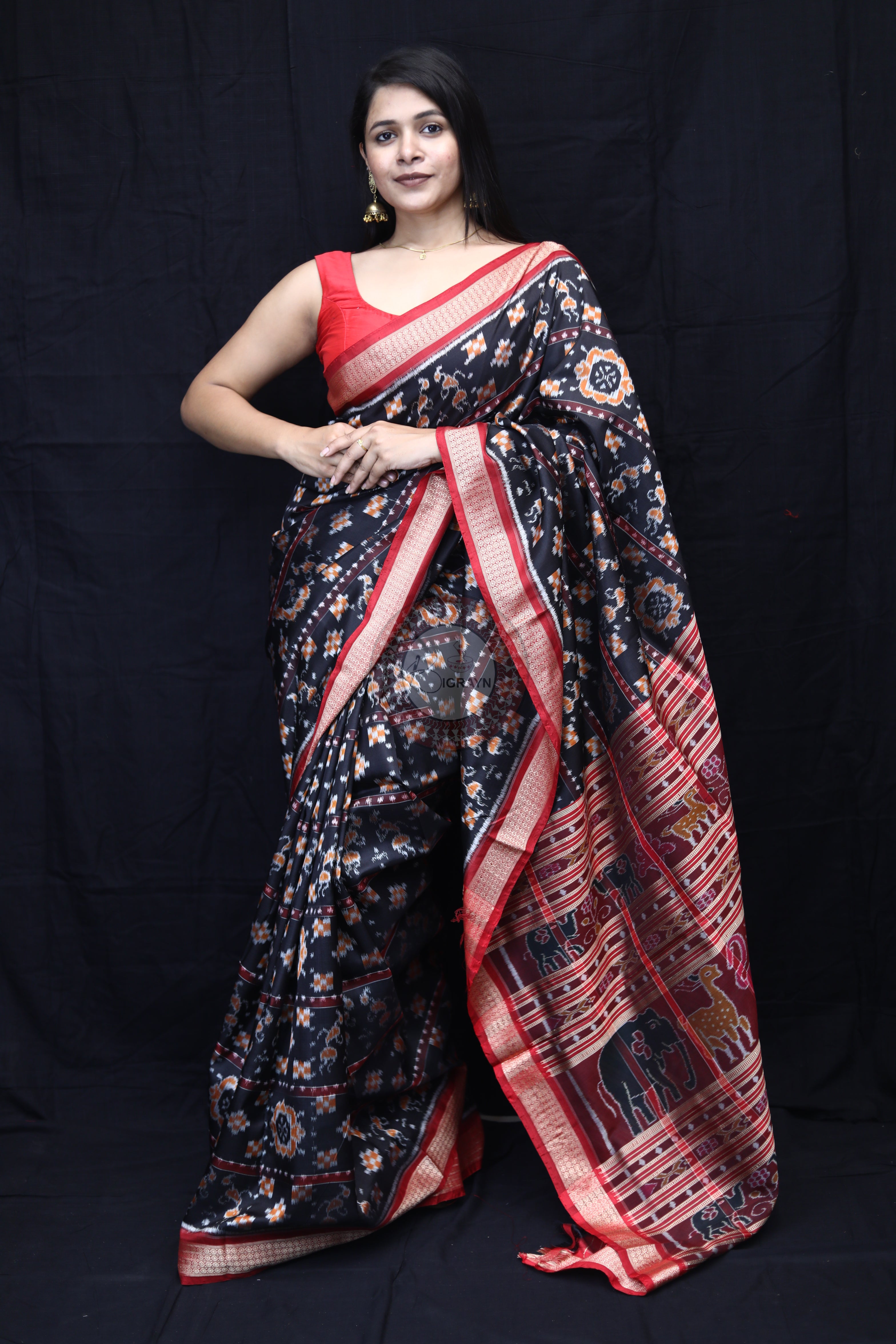 Black Maroon Tribals Flower Pasapali Mulberry Silk Saree