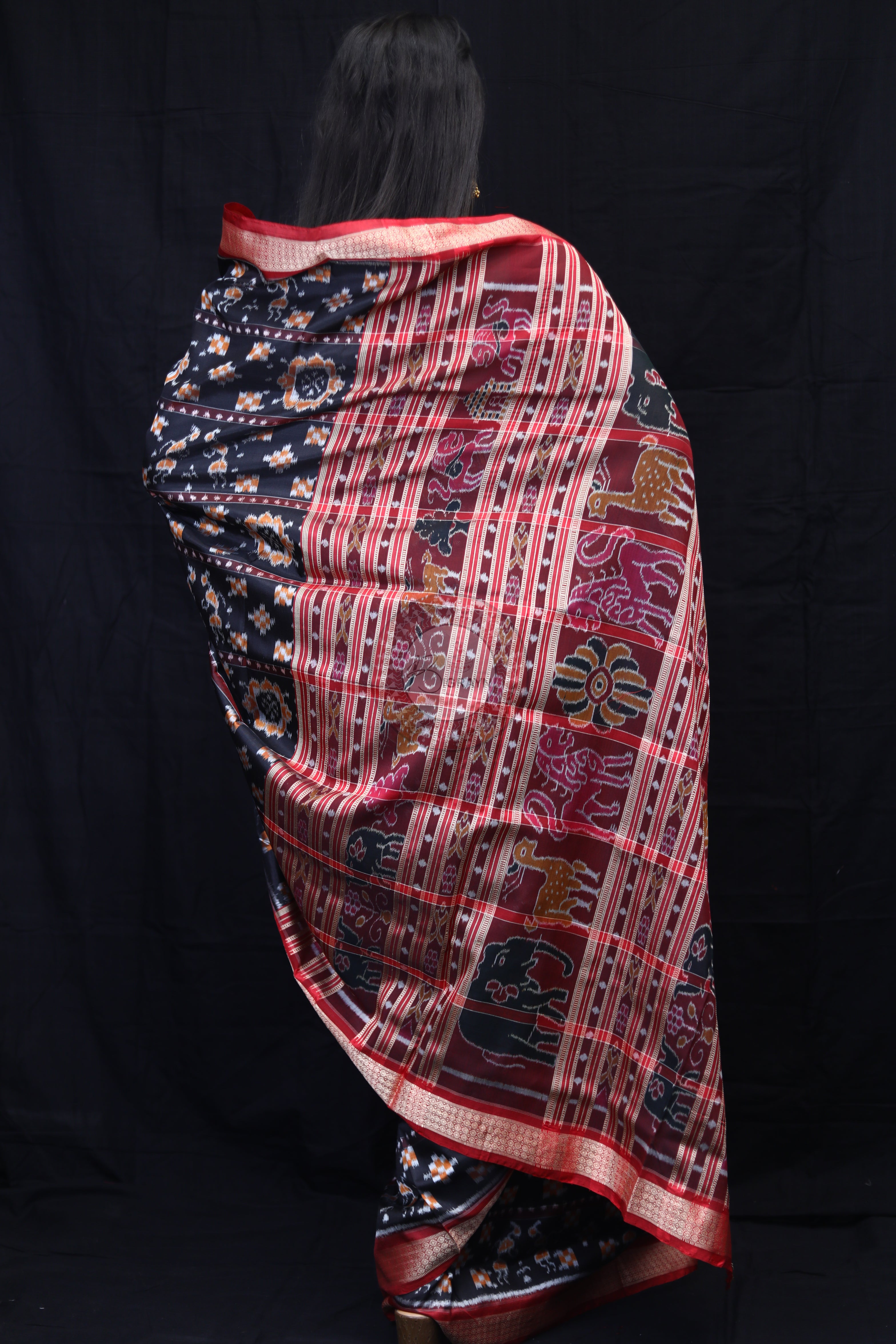 Black Maroon Tribals Flower Pasapali Mulberry Silk Saree