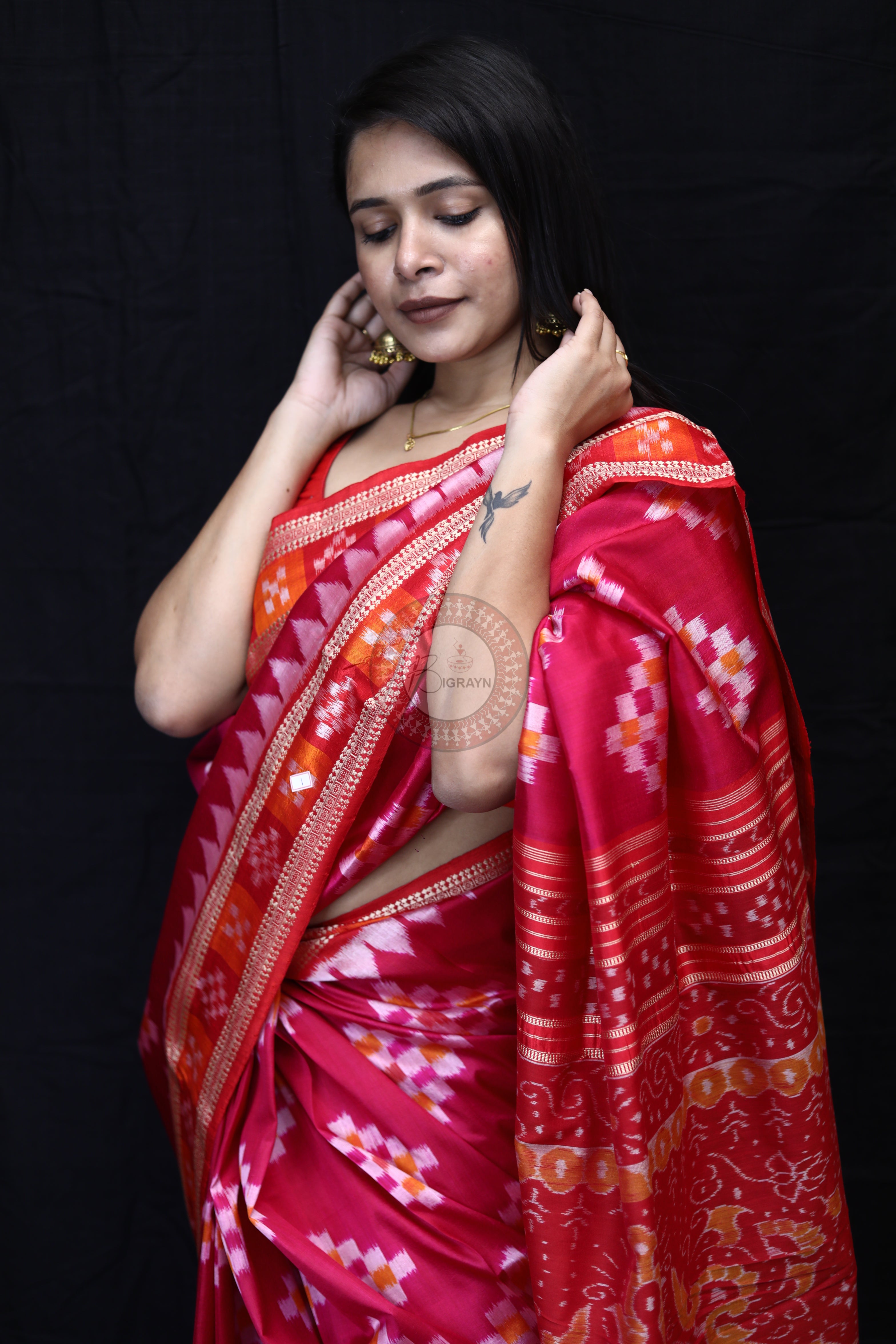 Magenta Red Diagonal White Squares Mulberry Silk Saree