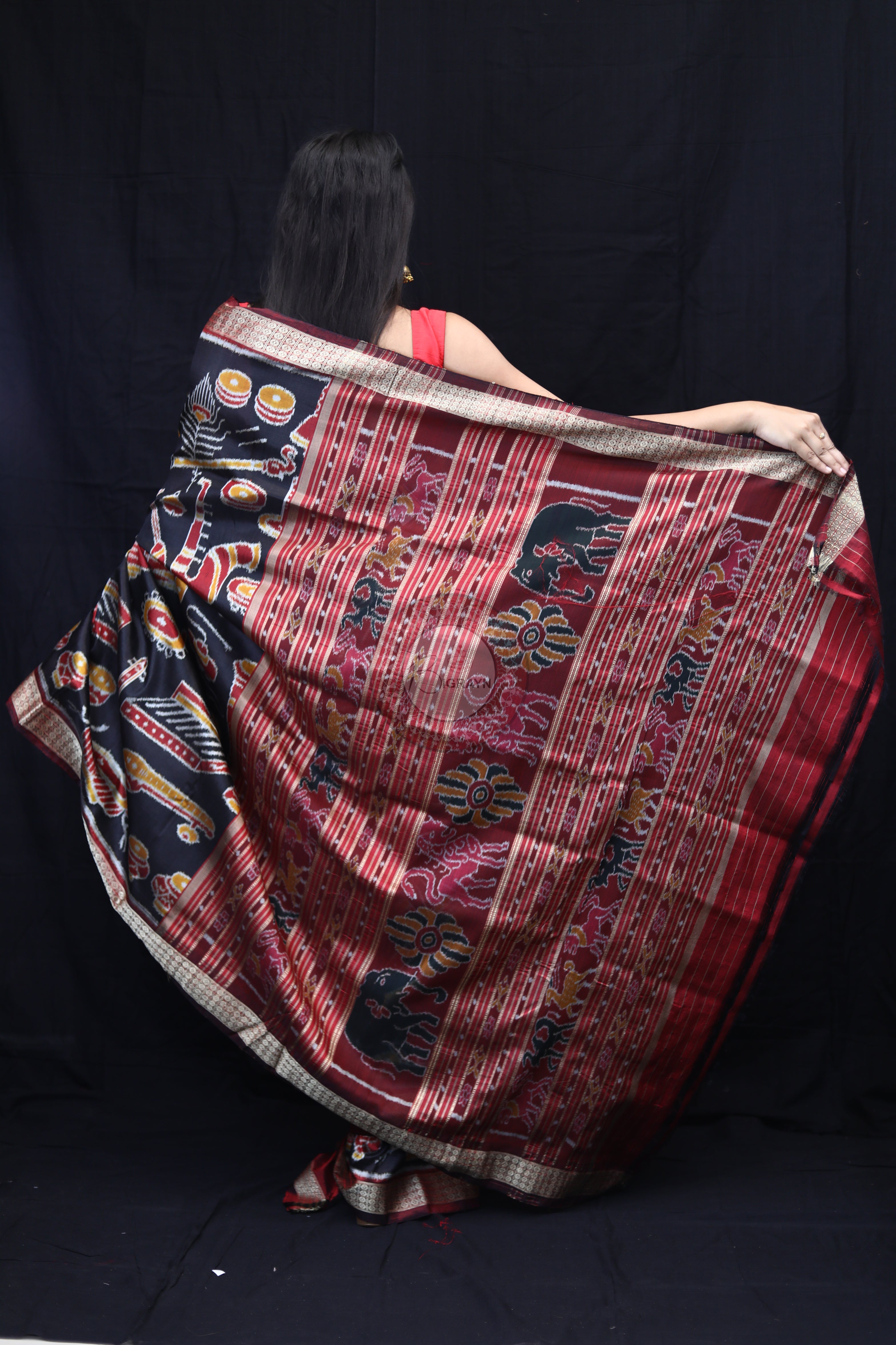 Black Maroon Musical Instruments Mulberry Silk Saree