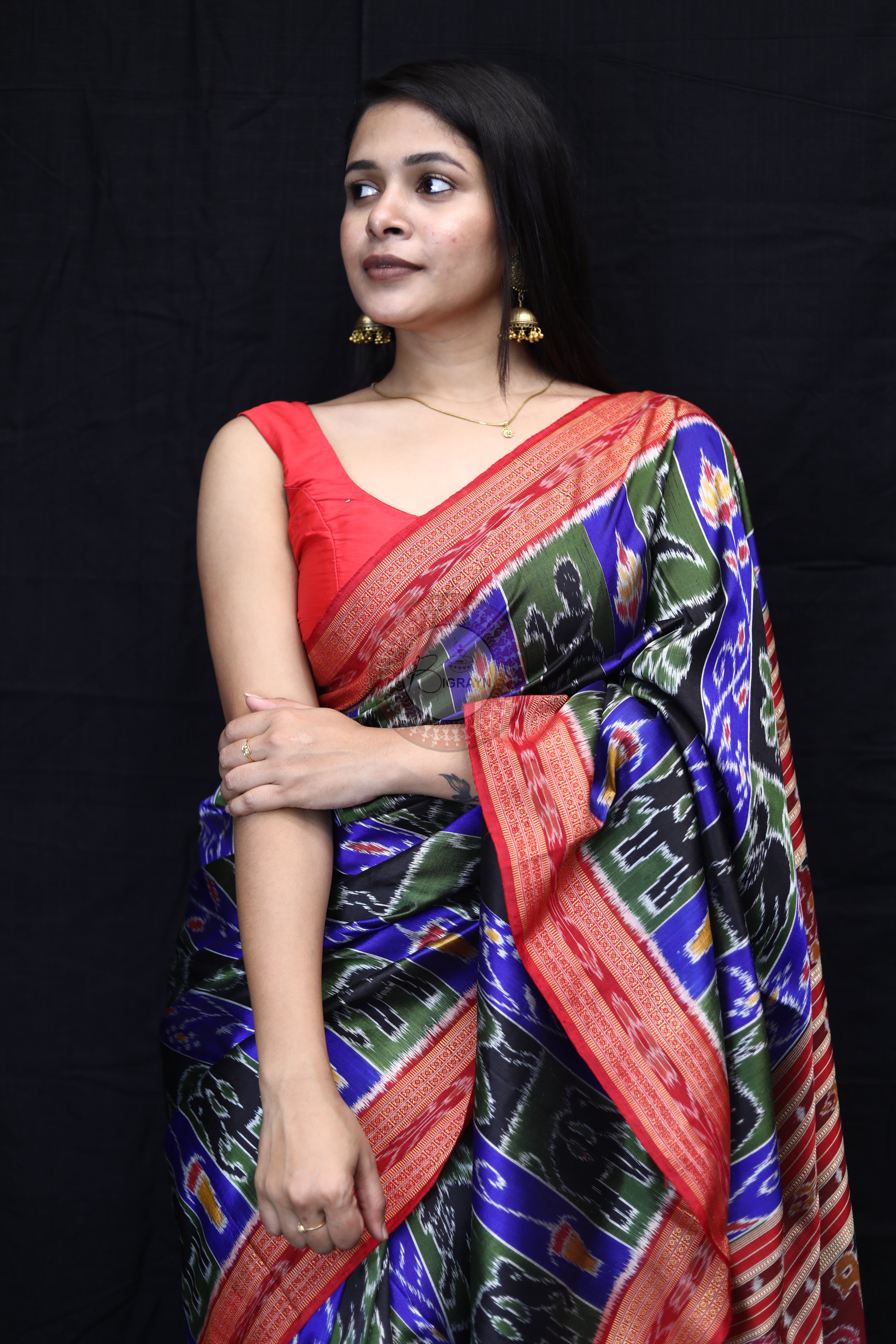 Blue Red Black Mehndi Animal Bandha Mulberry Silk Saree