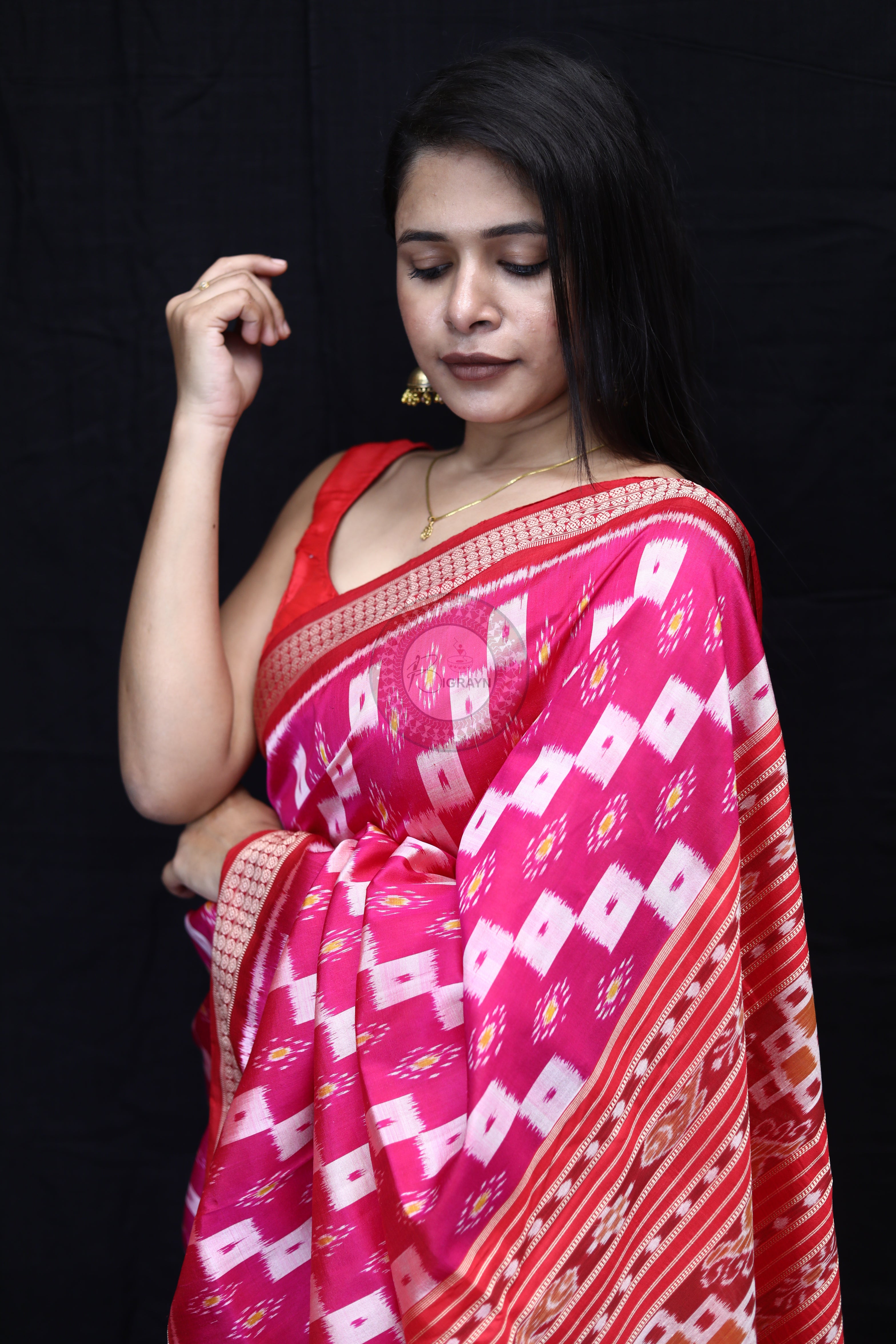 Magenta Red Body Pasapali Mulberry Silk Saree