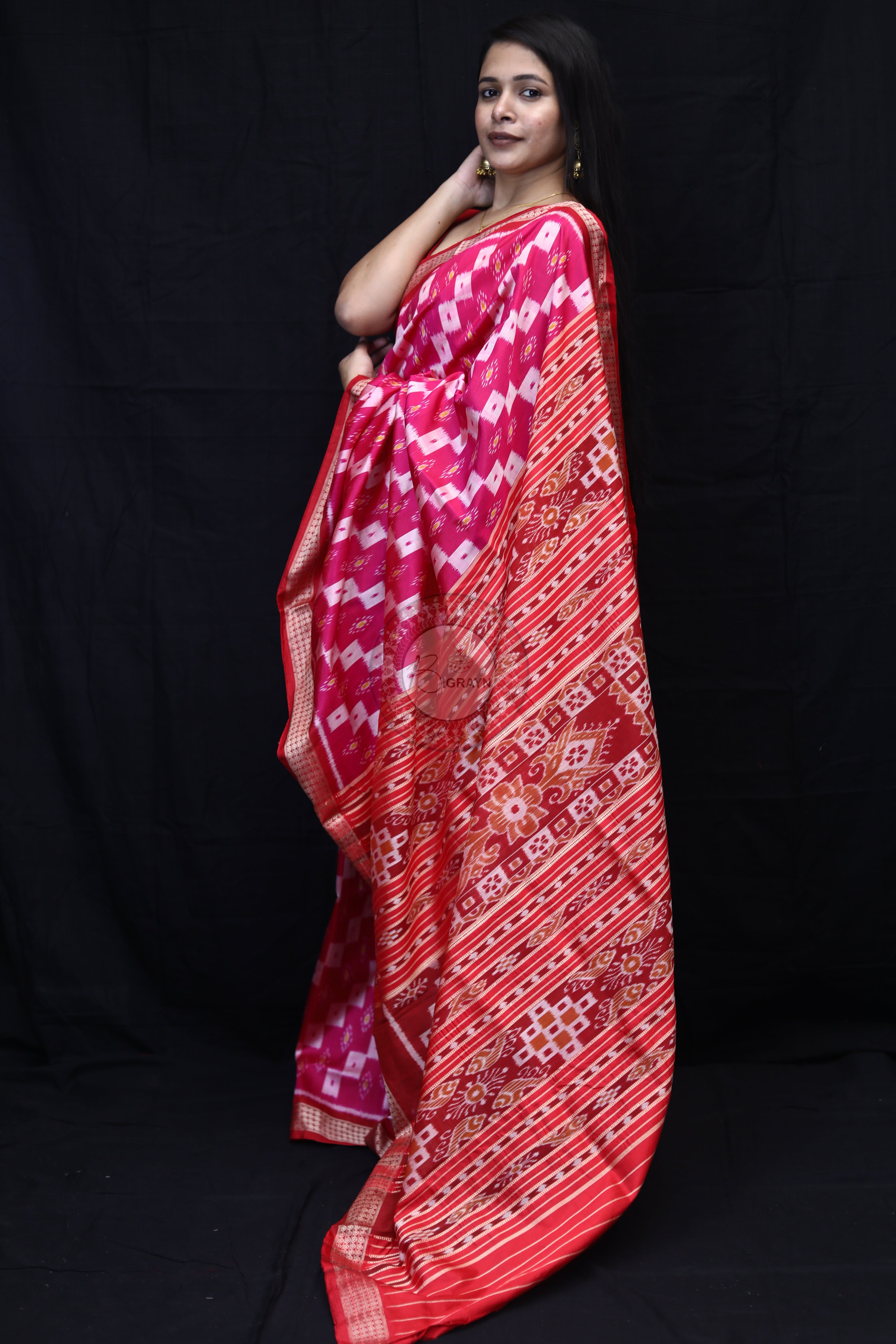 Magenta Red Body Pasapali Mulberry Silk Saree