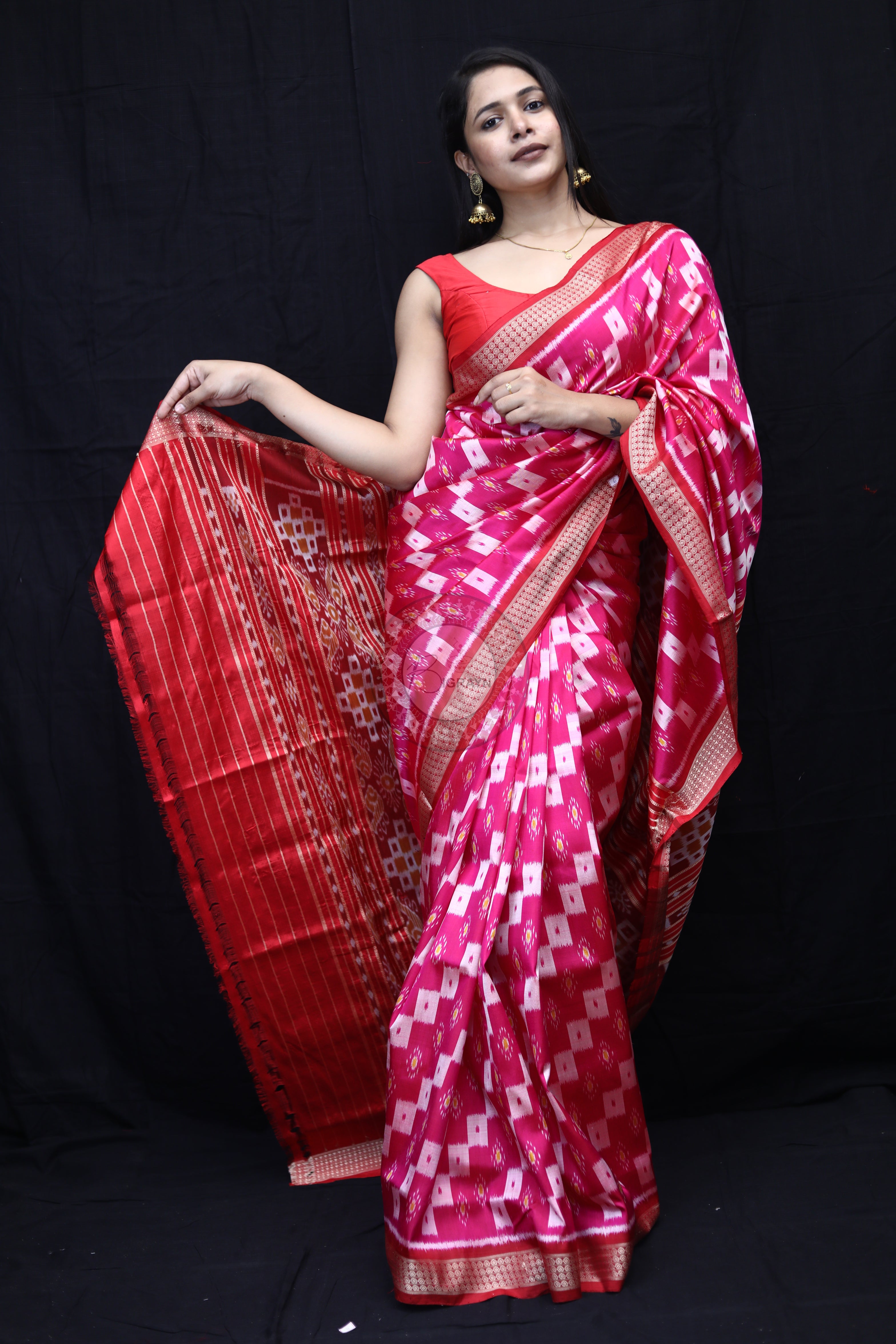 Magenta Red Body Pasapali Mulberry Silk Saree