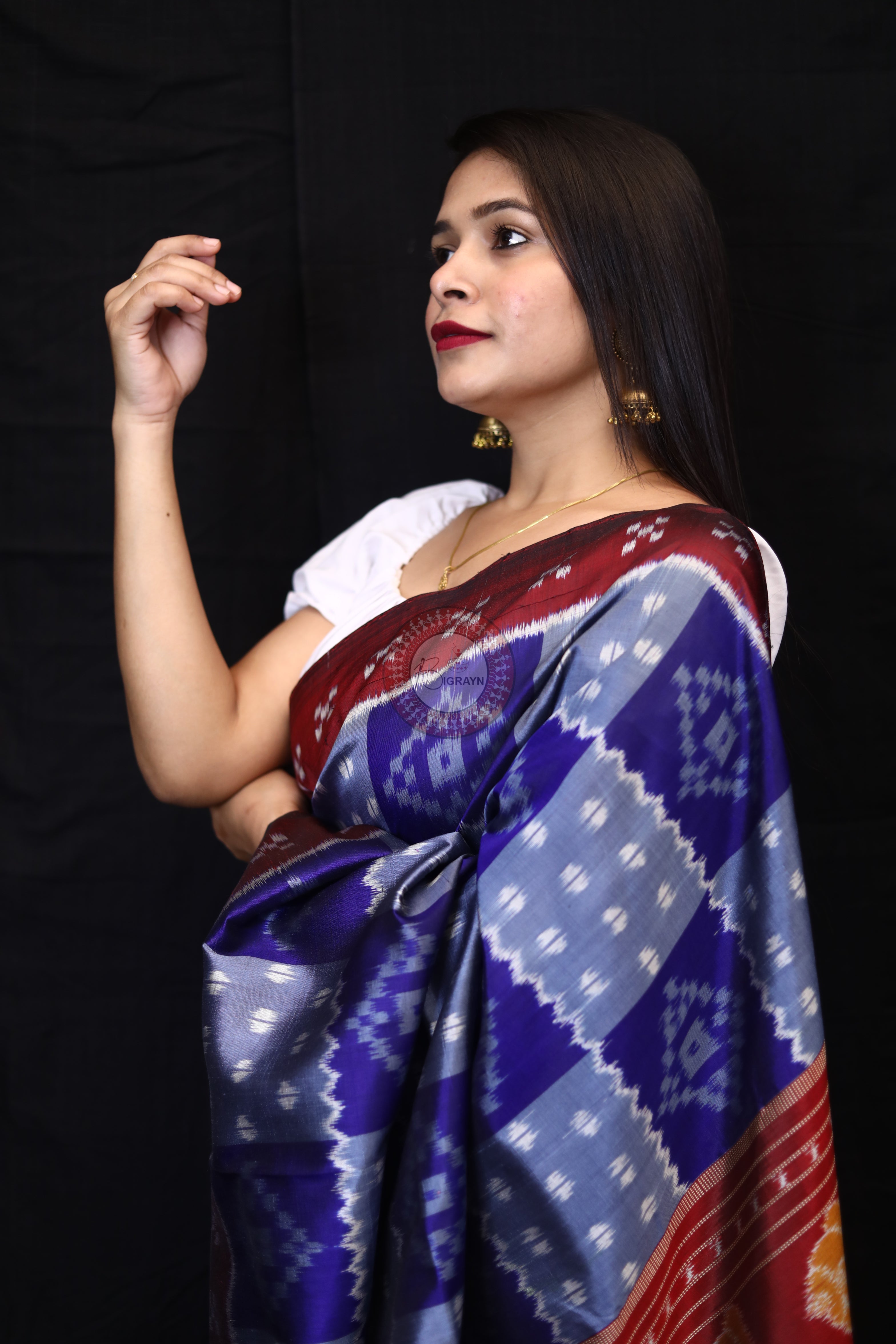Grey Blue Box Pasapali Mulberry Silk Saree