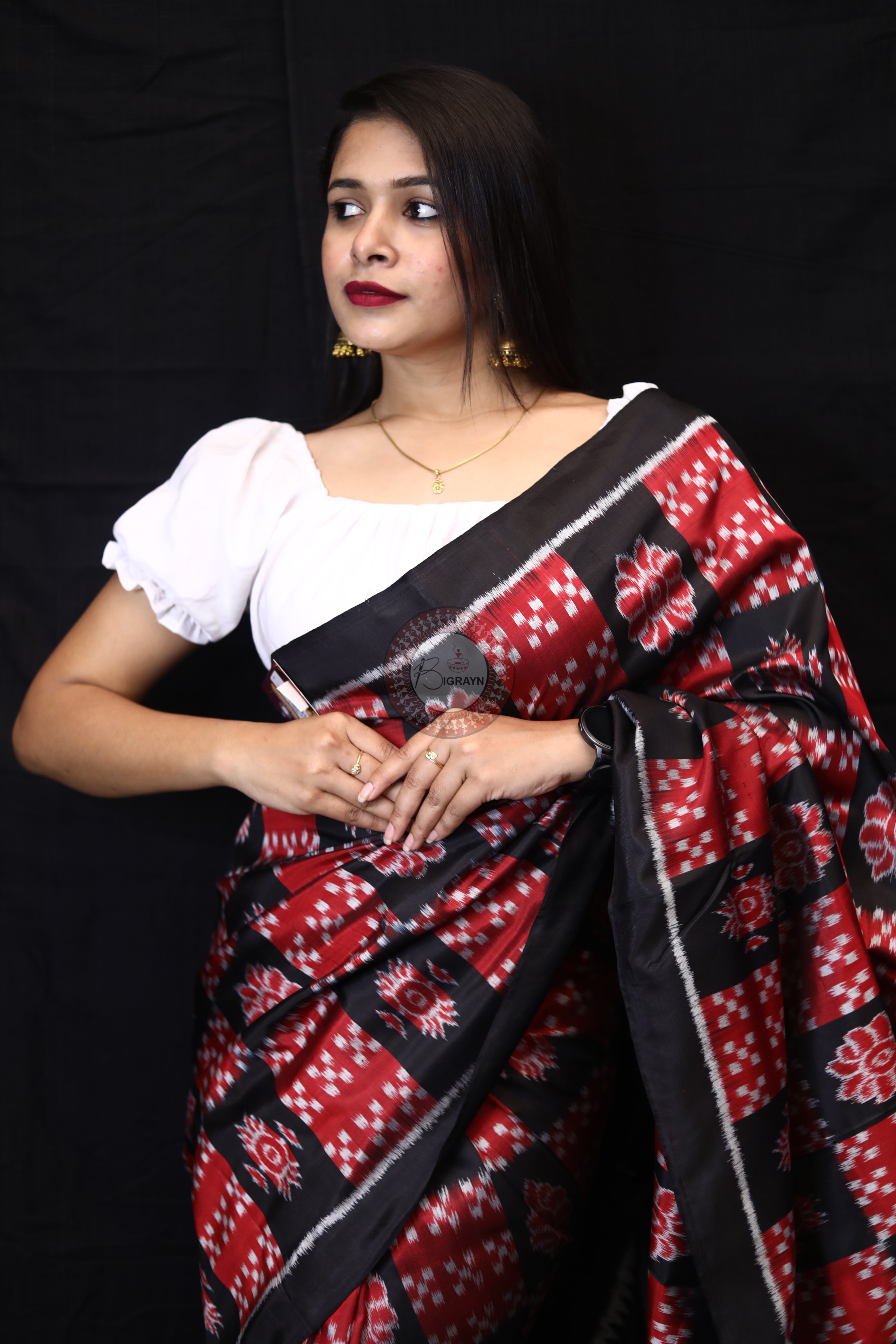 Red Black Flower Pasapali Boxes Mulberry Silk Saree