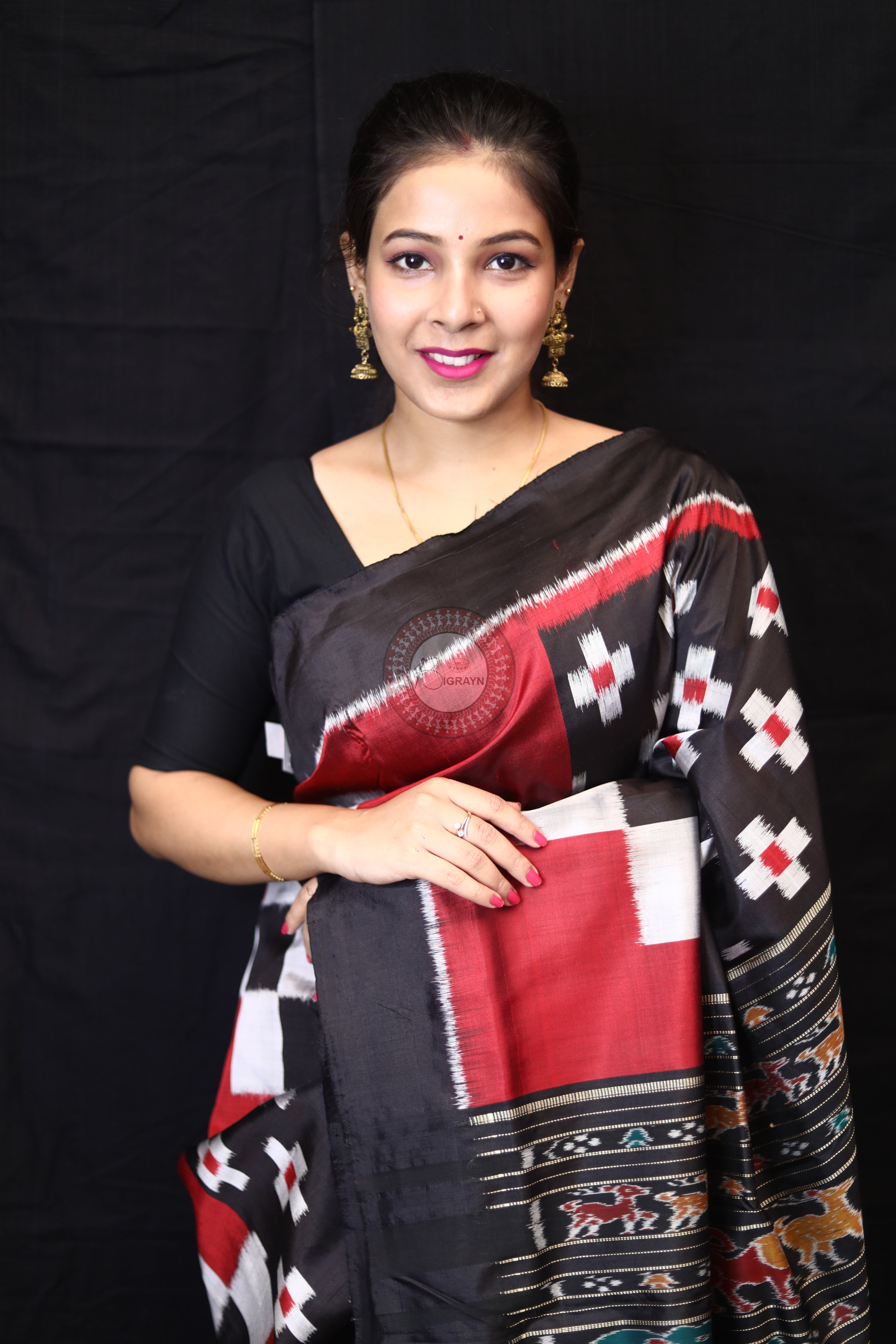 Red Black Body Pasapali Mulberry Silk Saree