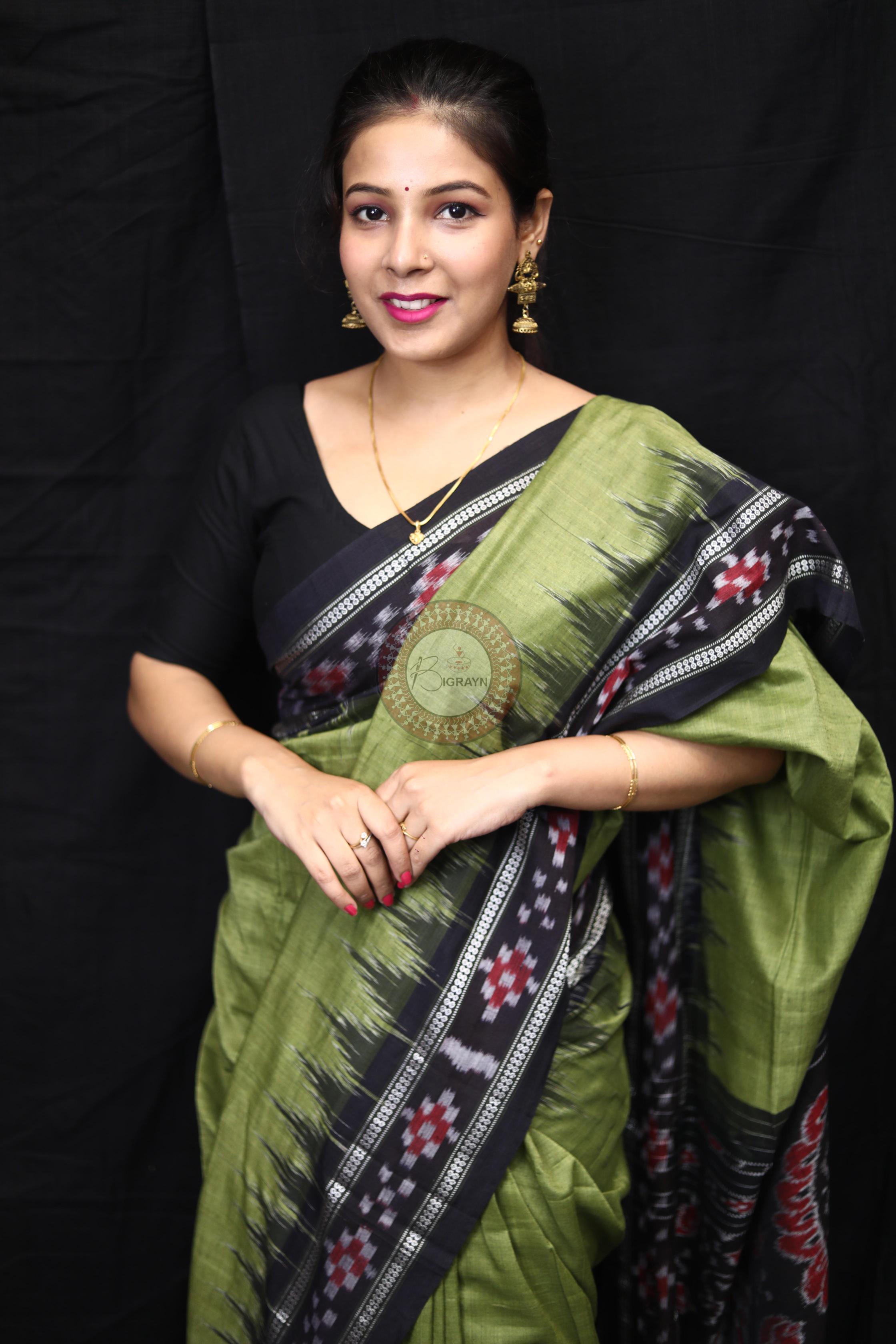Mehndi Black Rekha Pasapali Khandua Cotton Saree