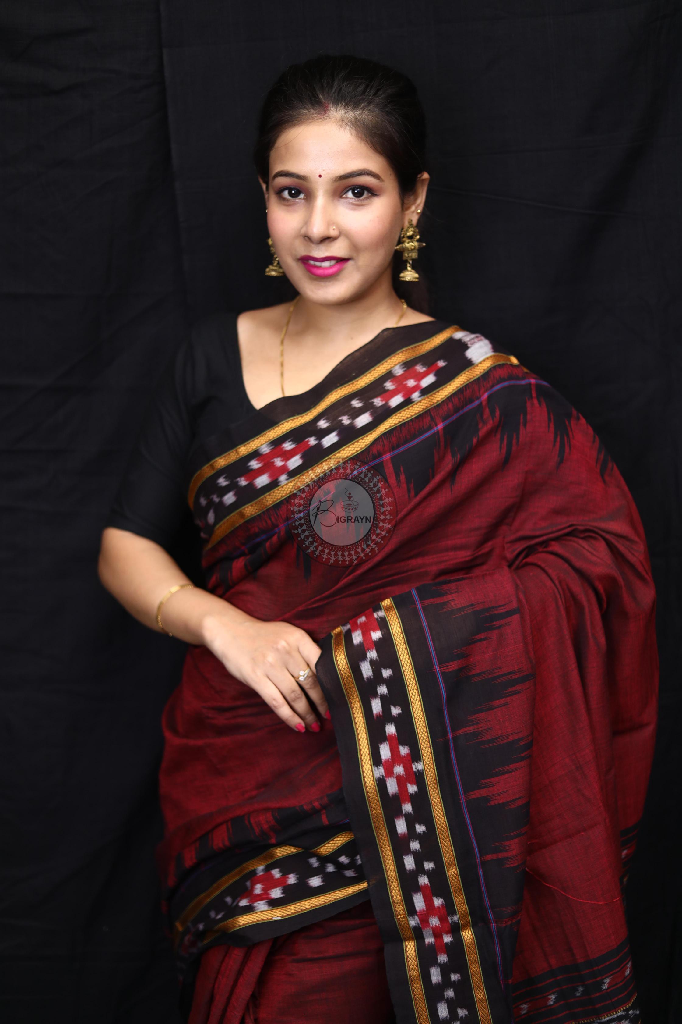 Maroon Black Rekha Pasapali Khandua Cotton Saree