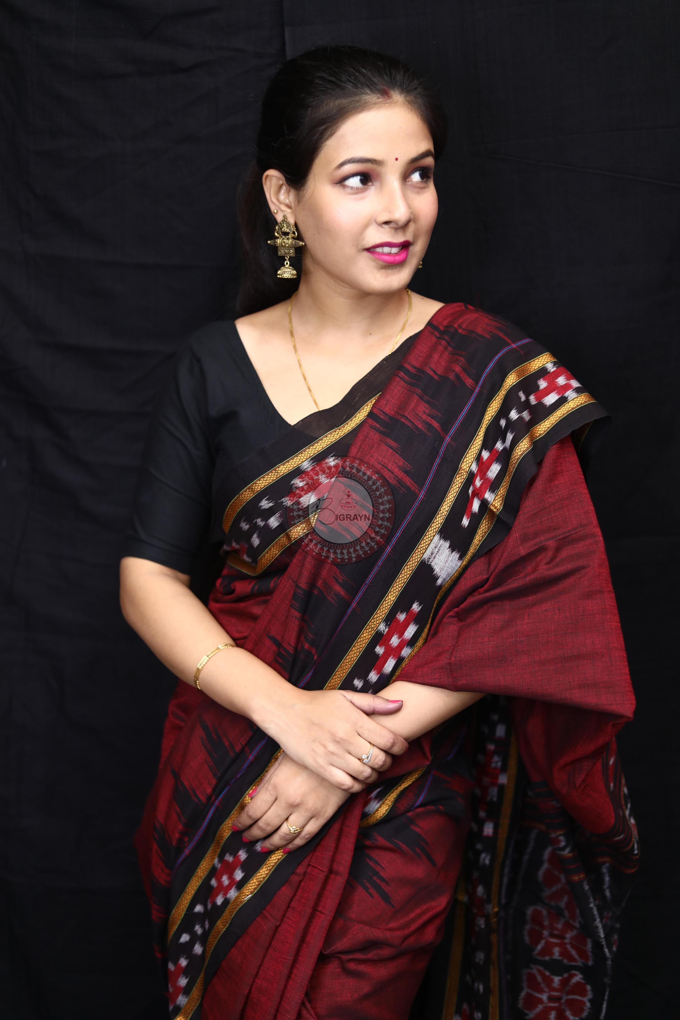 Maroon Black Rekha Pasapali Khandua Cotton Saree