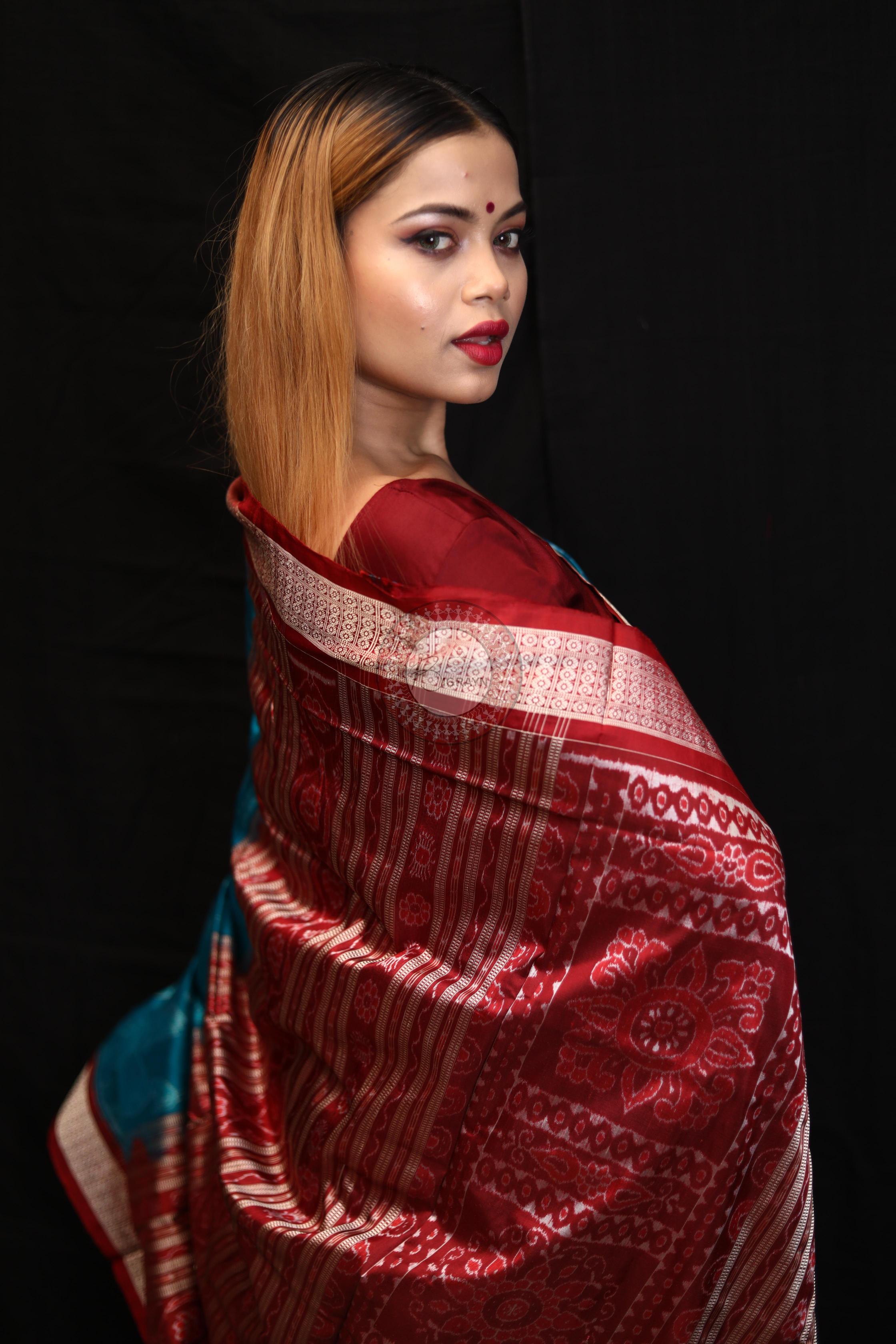 Blue Red Boita Bandha Sambalpuri Silk Saree