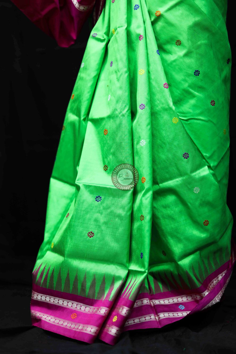 Green Magenta Dolabedi Silk Saree