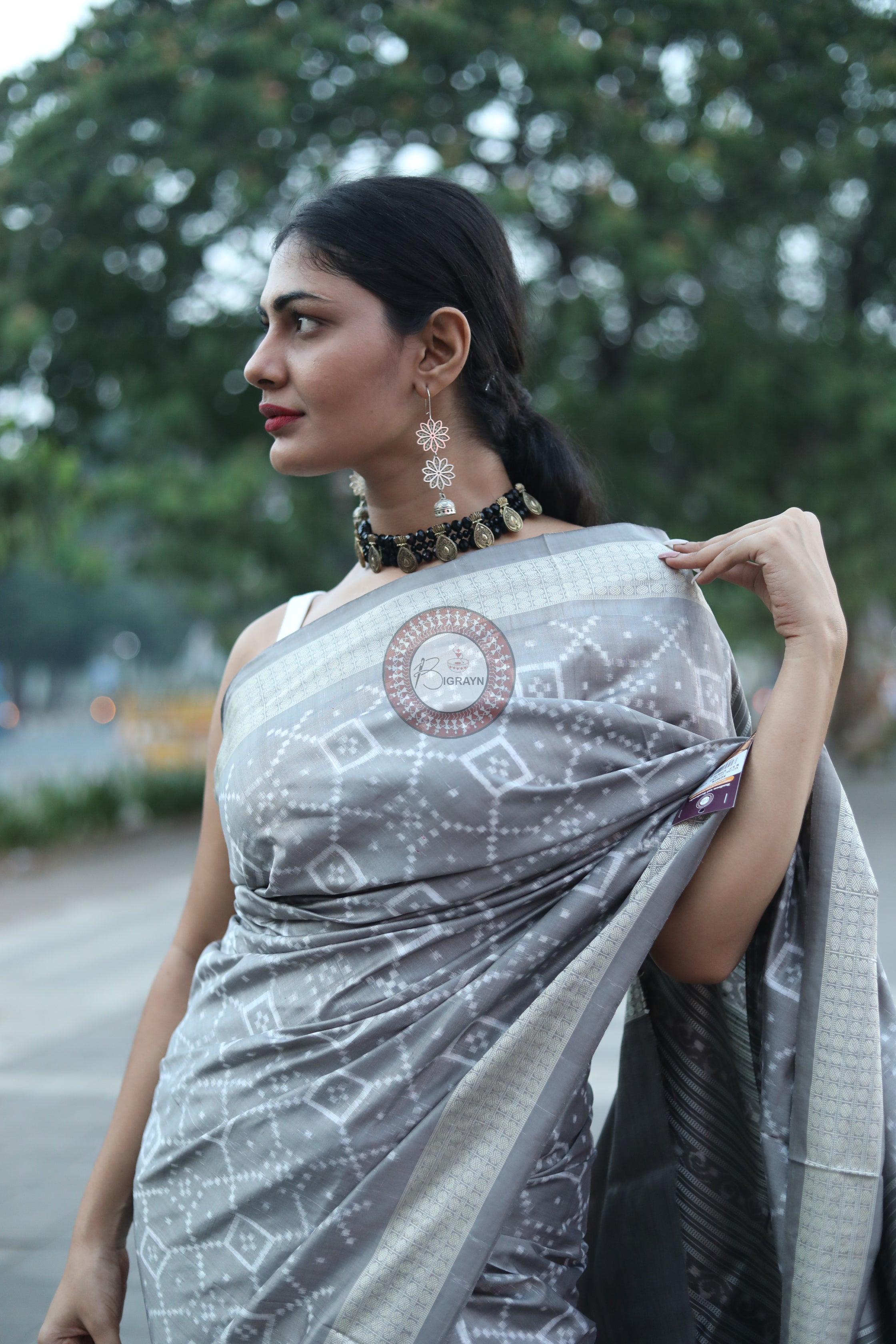 Grey Pasapali Natural Dye Sambalpuri Silk Saree