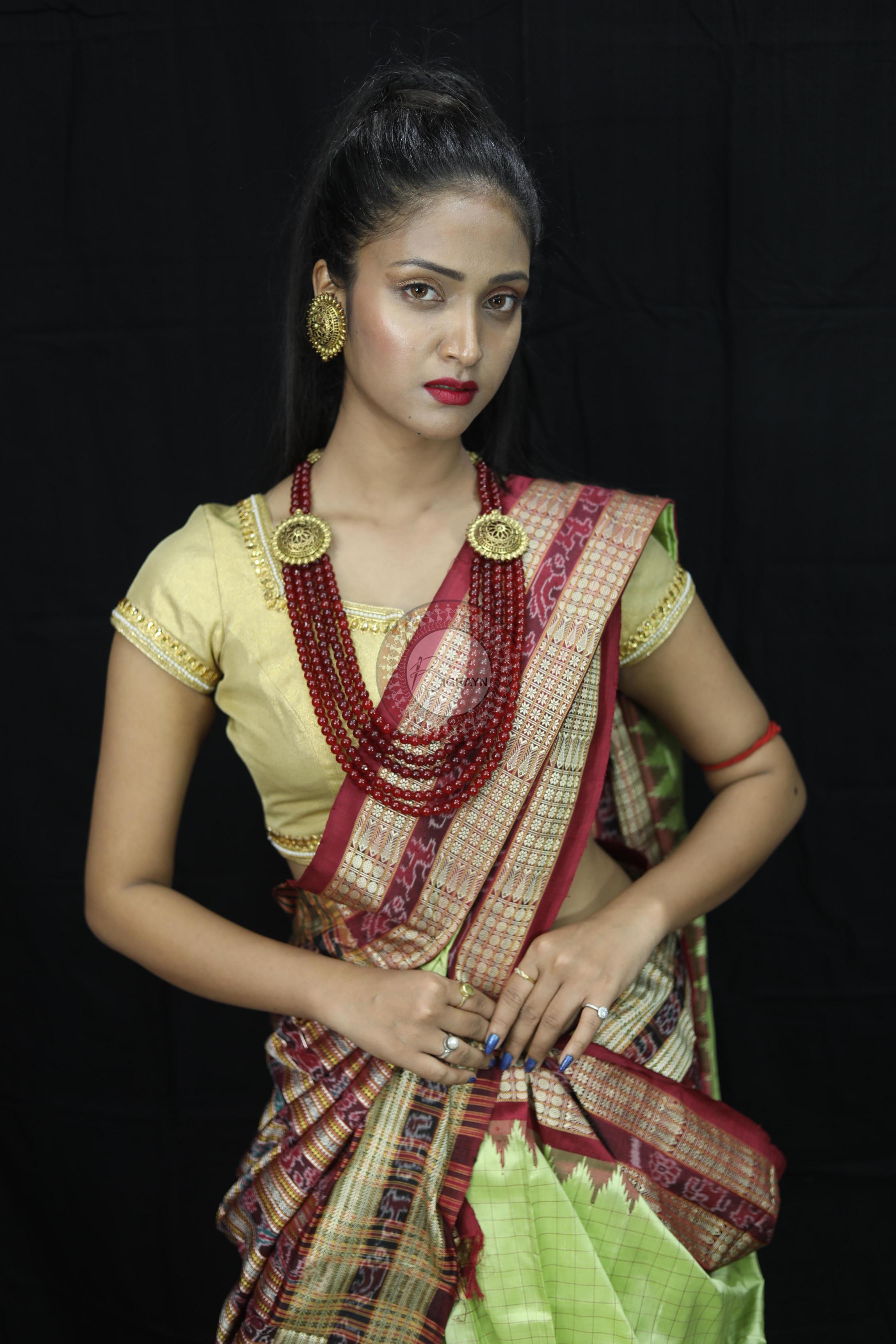 Pista Green Checks Sambalpuri Silk Saree