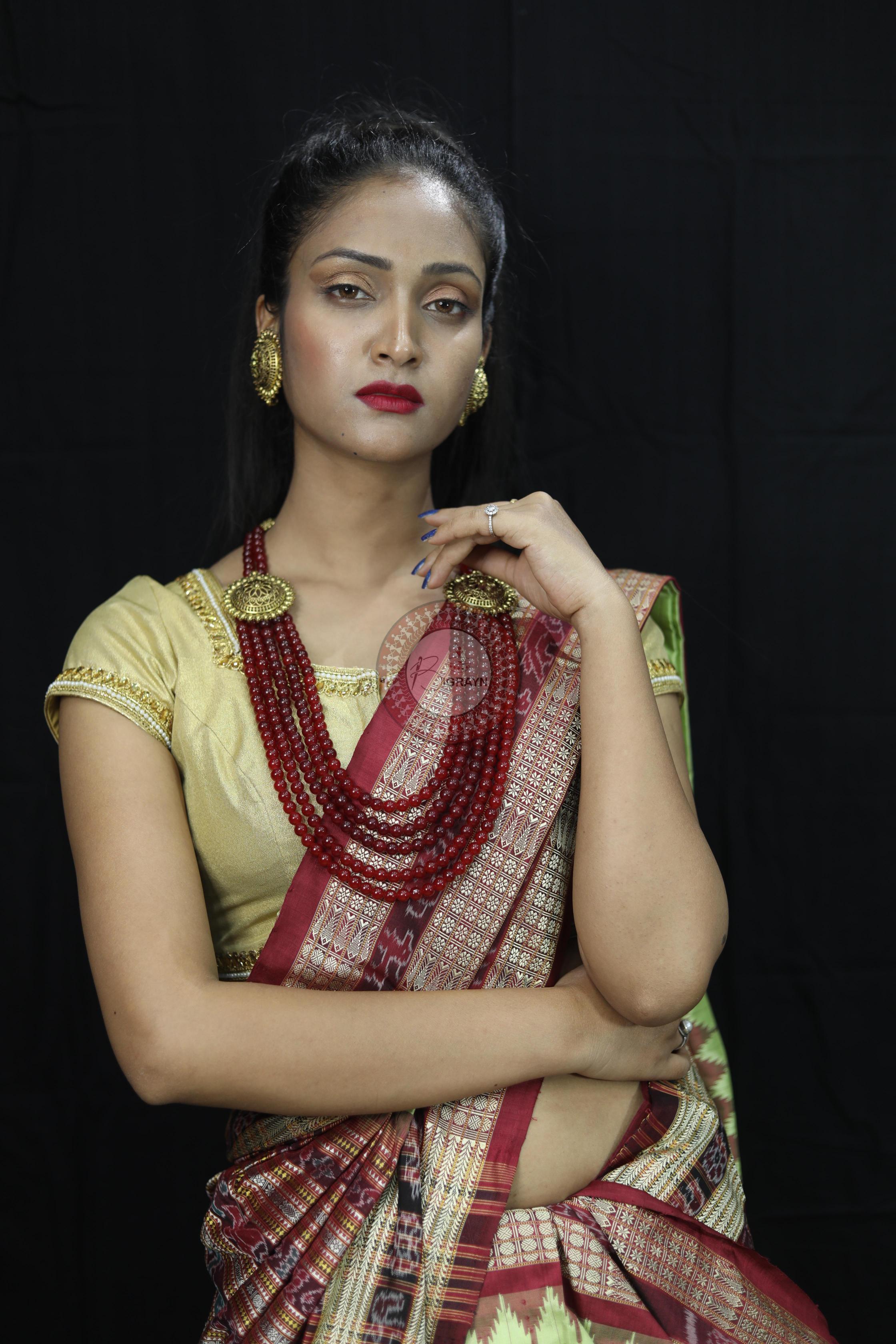 Pista Green Checks Sambalpuri Silk Saree
