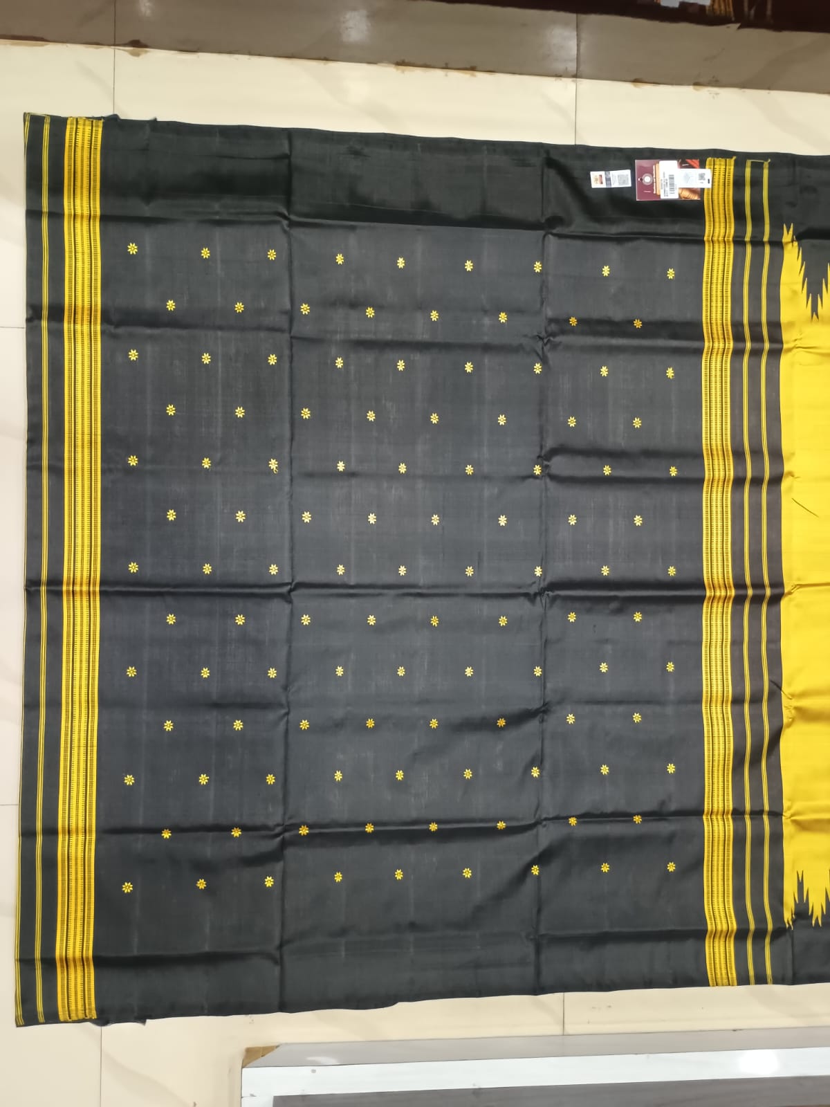 Yellow Black Double Anchal Berhampuri Silk Saree