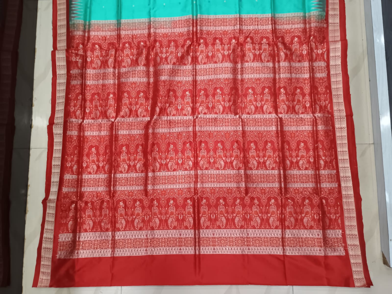 Sea Green Red Fish Buti Bomkai Silk Saree