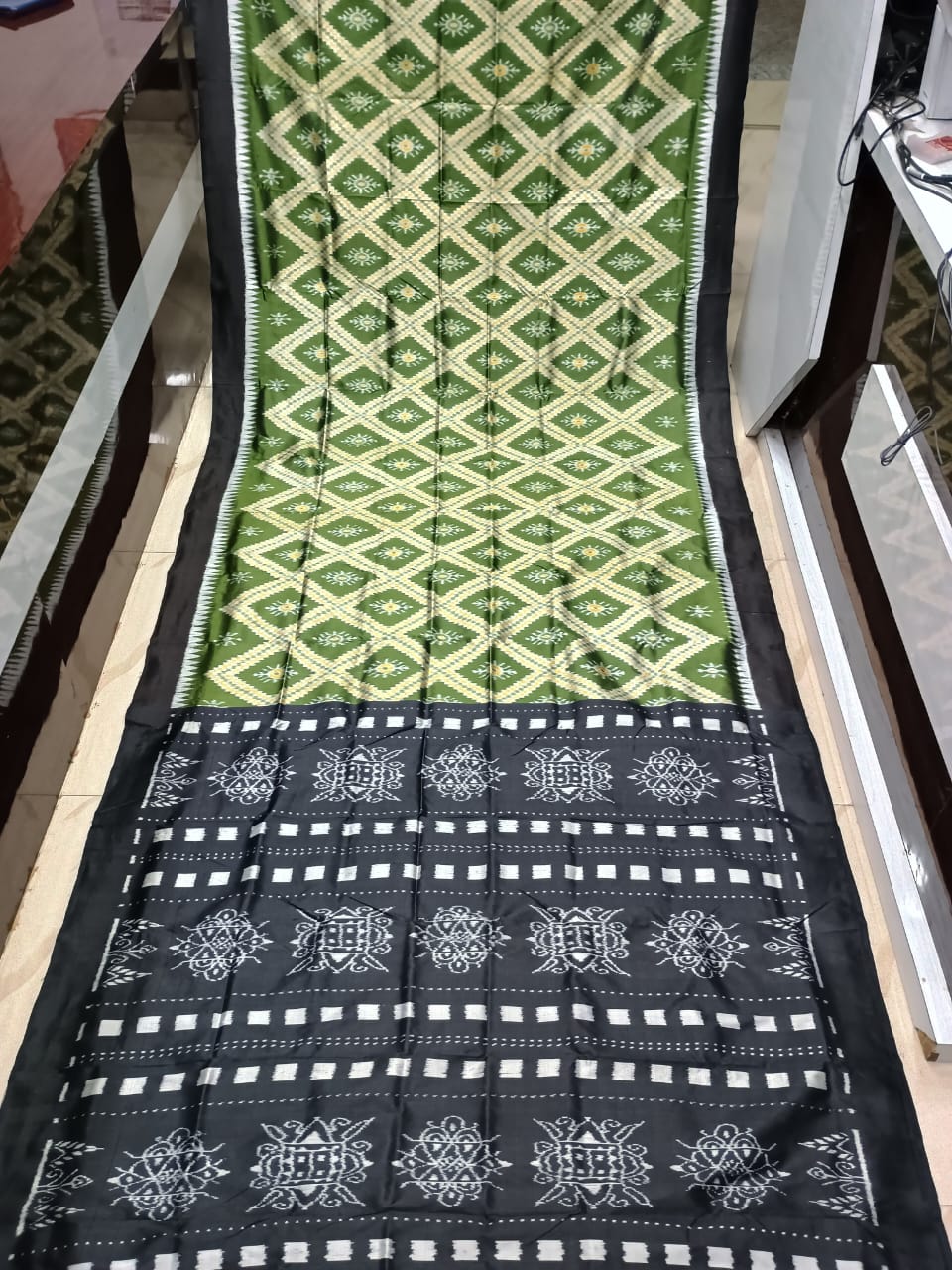 Mehendi Green Black Tarabali Design Mulberry Silk Saree