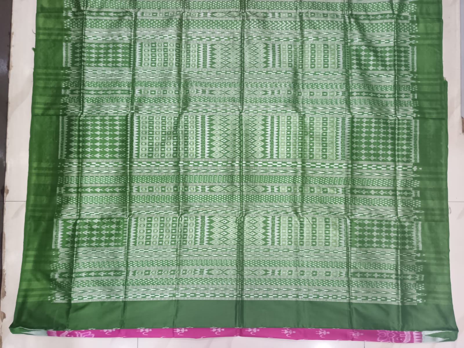 Magenta Mehendi Green Tribal Ek Chandia Sambalpuri Silk Saree