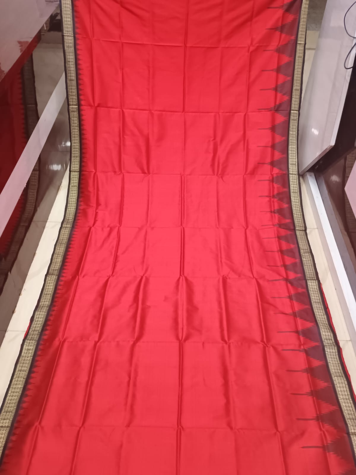 Red Black Phoda Kumbha Sambalpuri Silk Saree