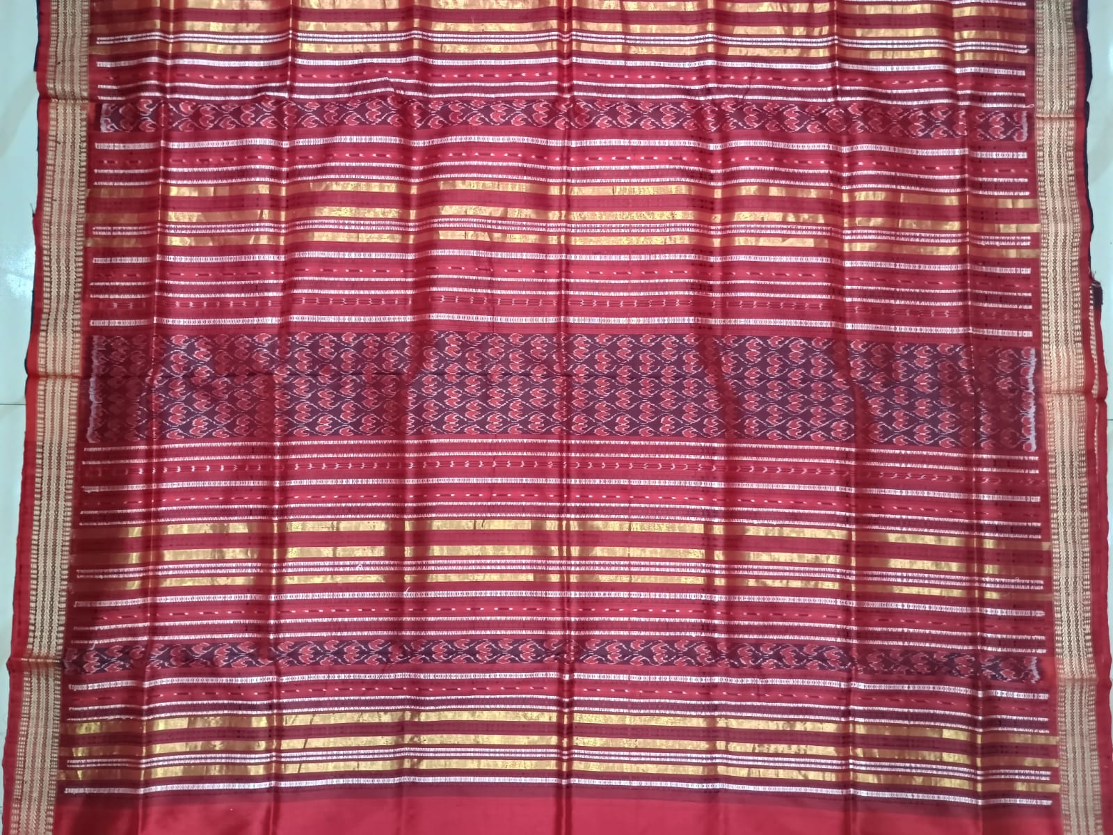 Red Black Phoda Kumbha Sambalpuri Silk Saree