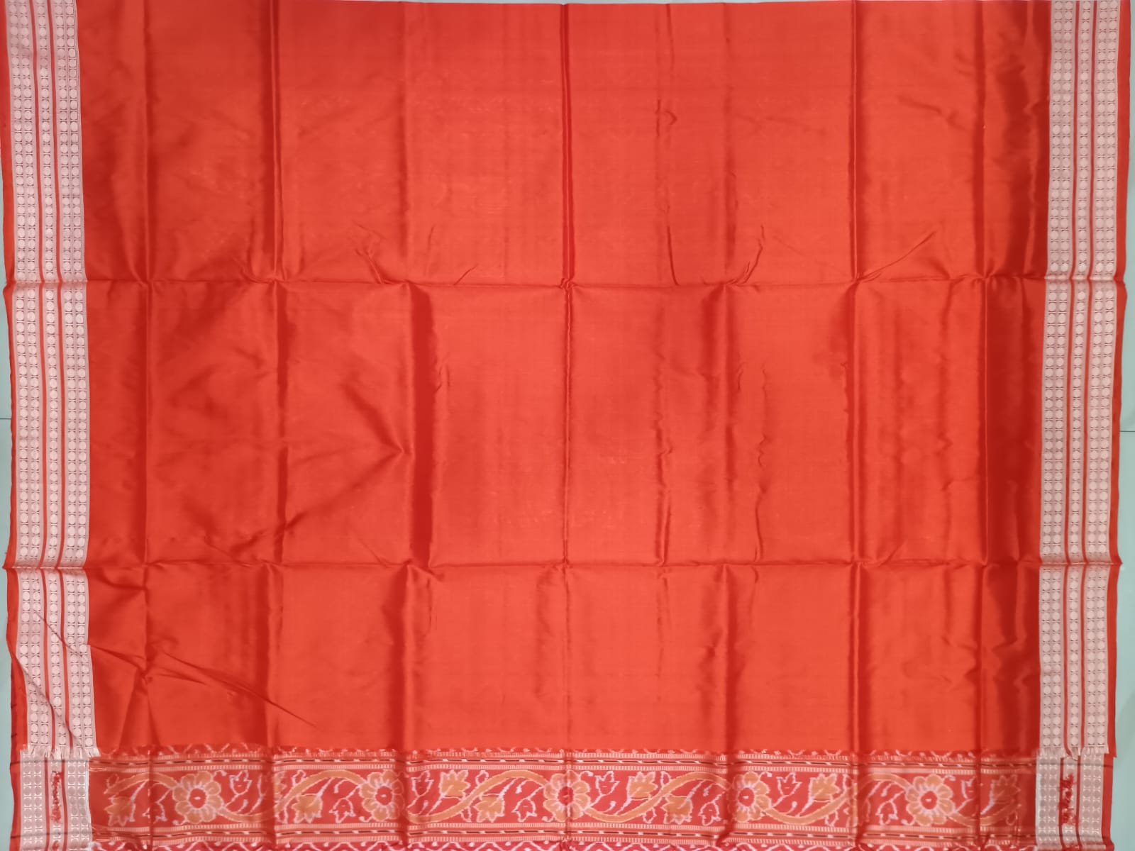 Red Black Pasapali And Flower Design Sambalpuri Silk Saree