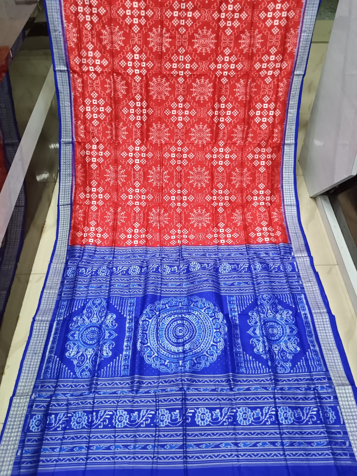 Red Blue Pasapali And Tribal Chakra Design Sambalpuri Silk Saree