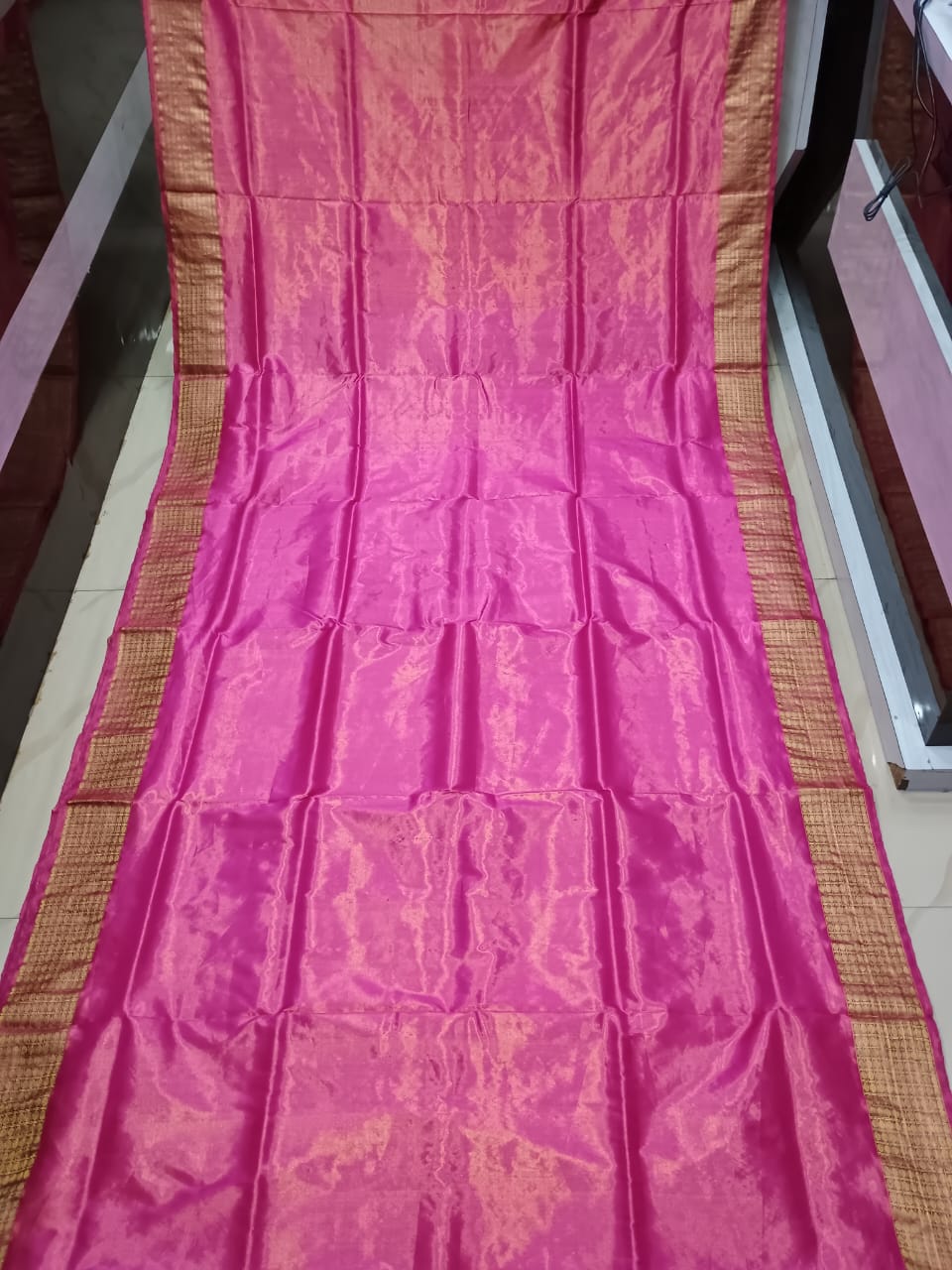 Magenta Dash Phulia Full Tissue Silk Saree