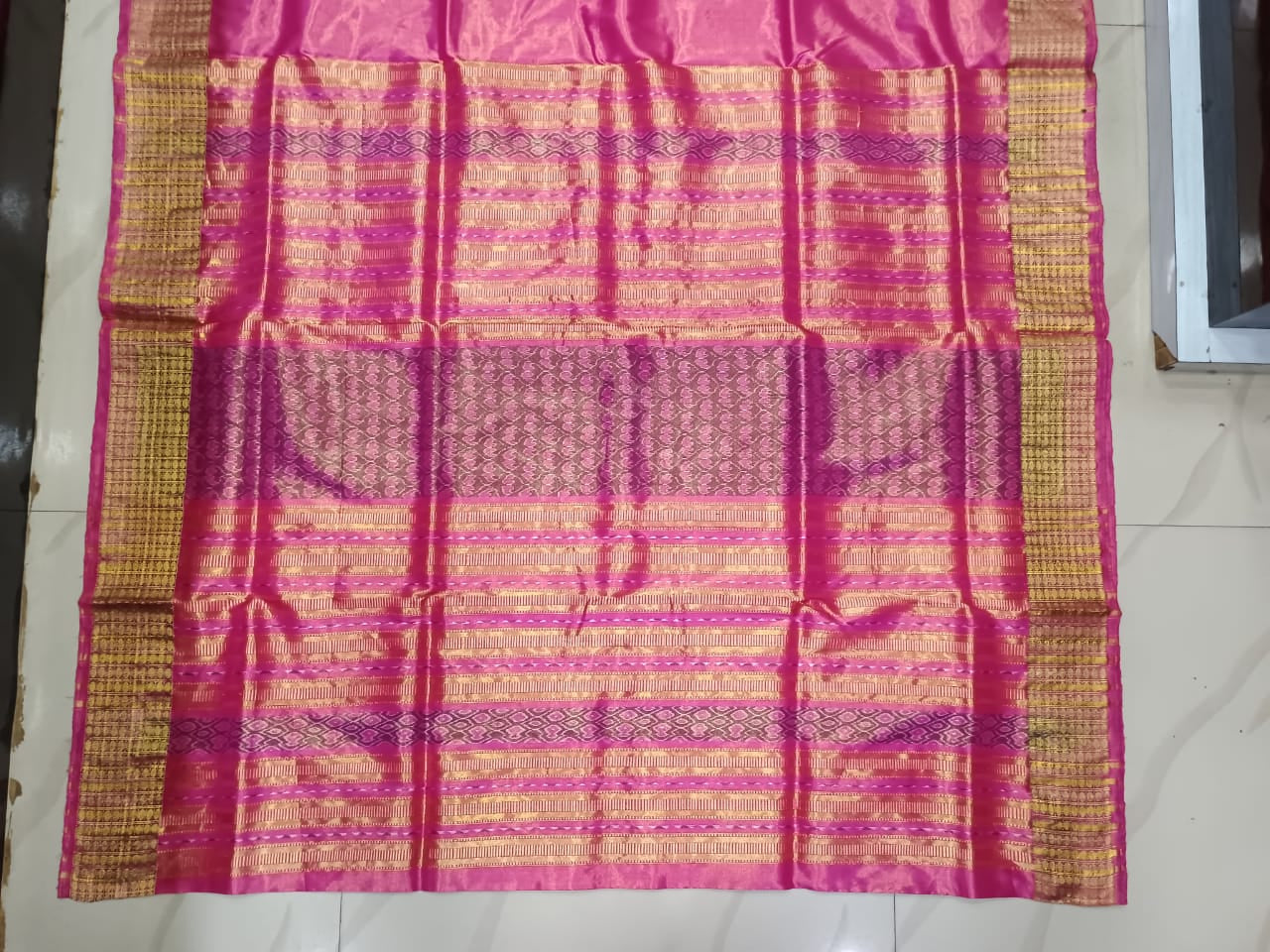 Magenta Dash Phulia Full Tissue Silk Saree