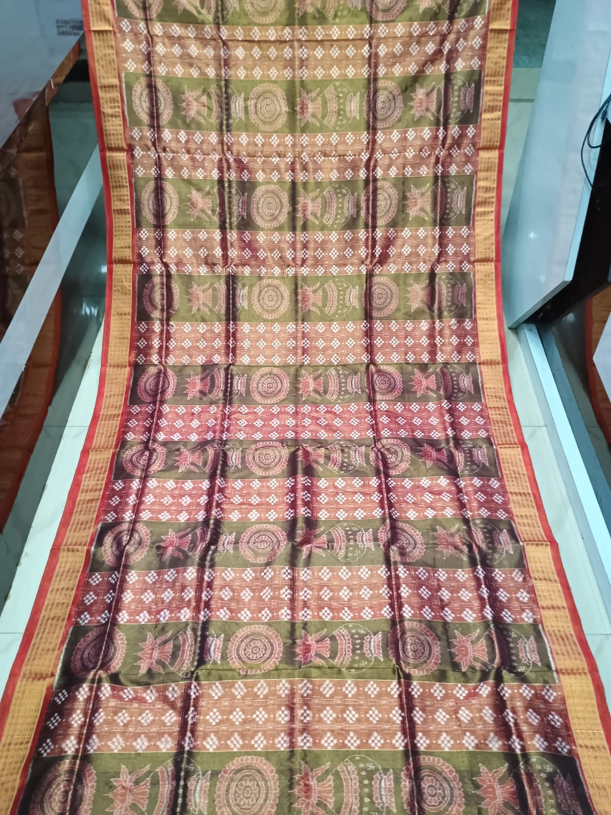 Bronze Red Kalasi With Pasapali Full Tissue Silk Saree