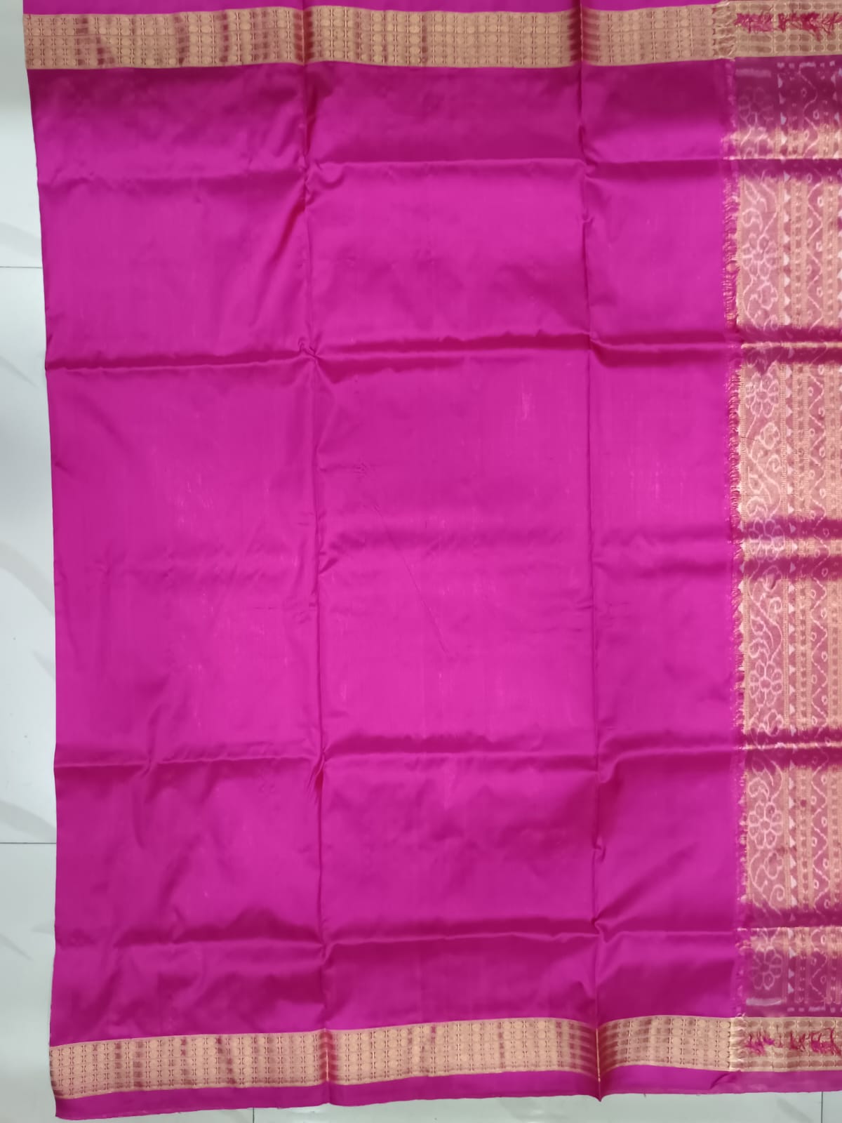 Sea Green Magenta Tribal Family Tissue Sambalpuri Silk Saree