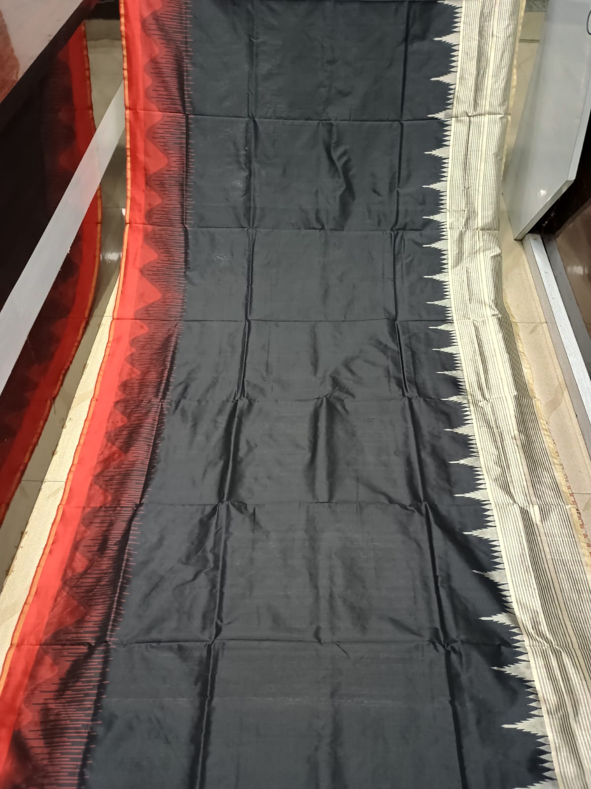 Black Ganga Jamuna Border Waves Phoda Kumbha Sambalpuri Silk Saree