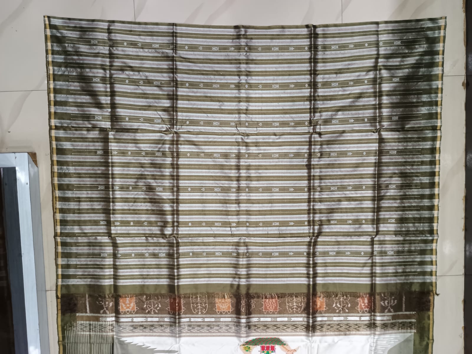 Off White Olive Green Fish Buti Waves Phoda Kumbha Sambalpuri Silk Saree