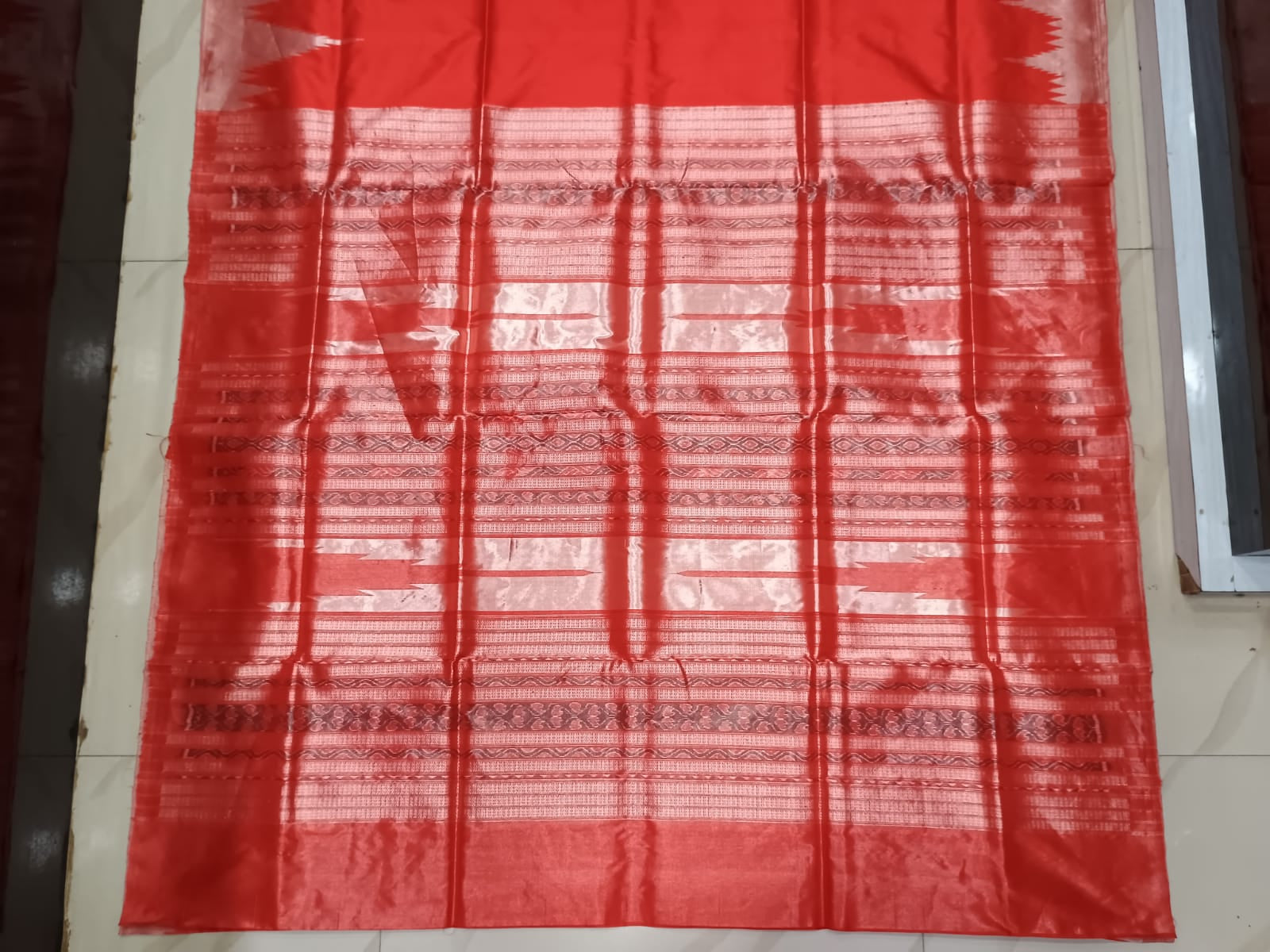 Red Silver Phoda Kumbha Half Tissue Sambalpuri Silk Saree