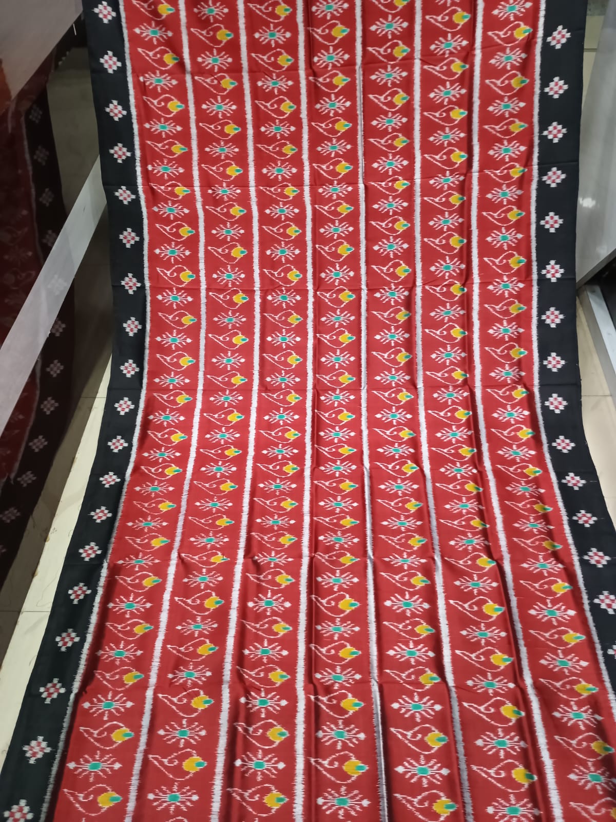 Red Black Sankha Design Khandua Silk Saree