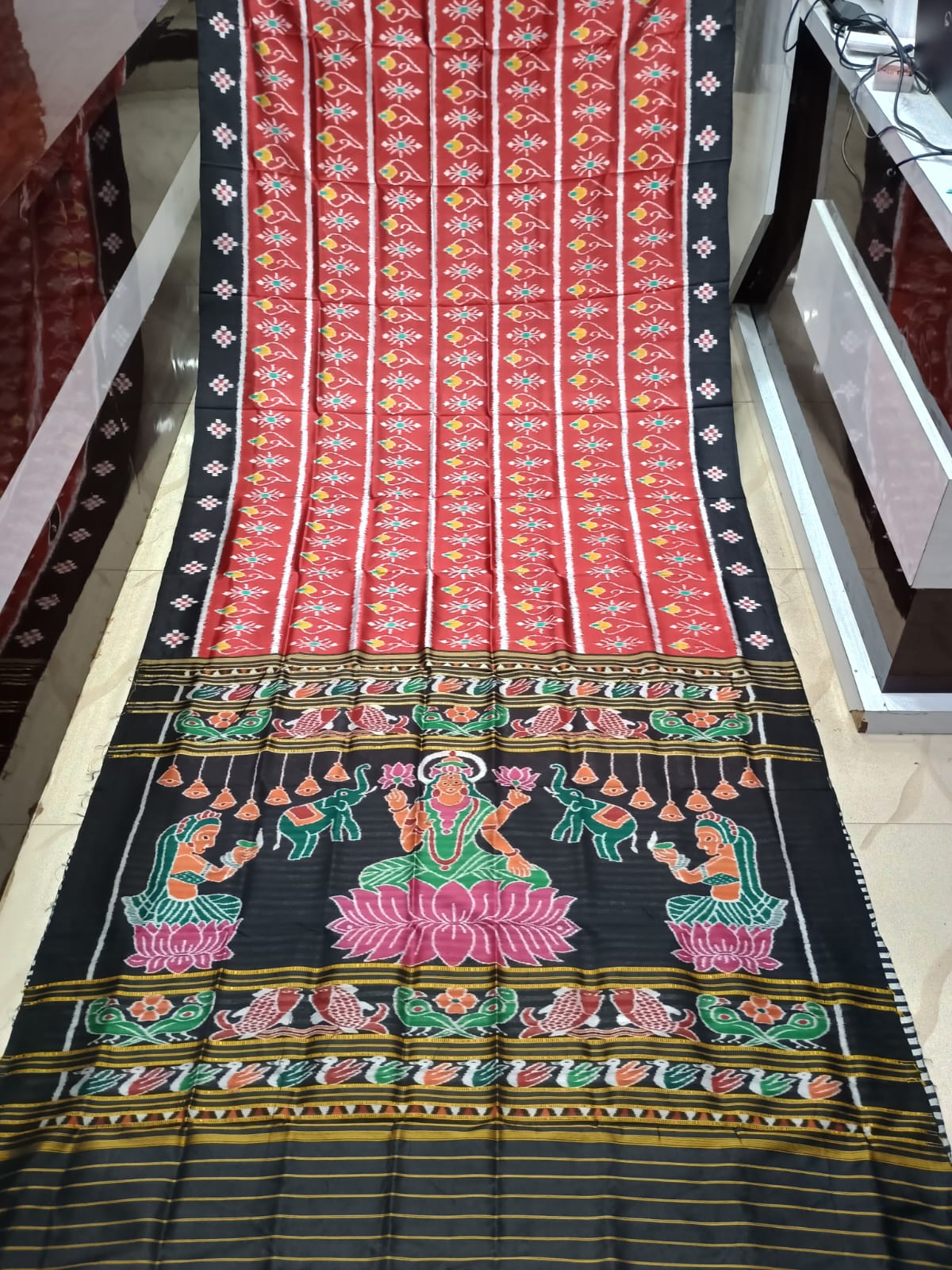 Red Black Sankha Design Khandua Silk Saree