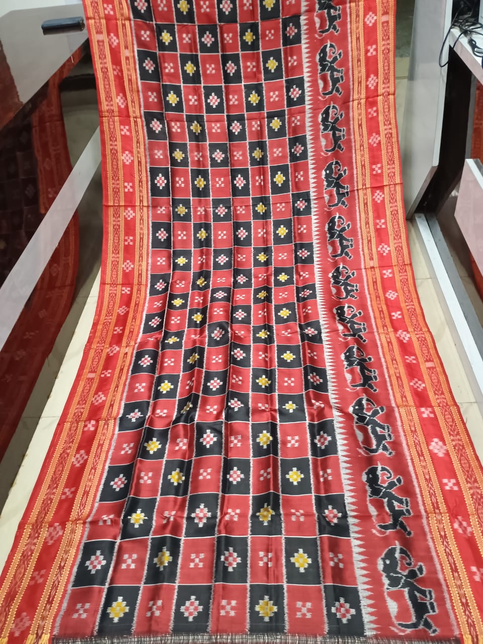 Red Black Pasapali Design Khandua Silk Saree