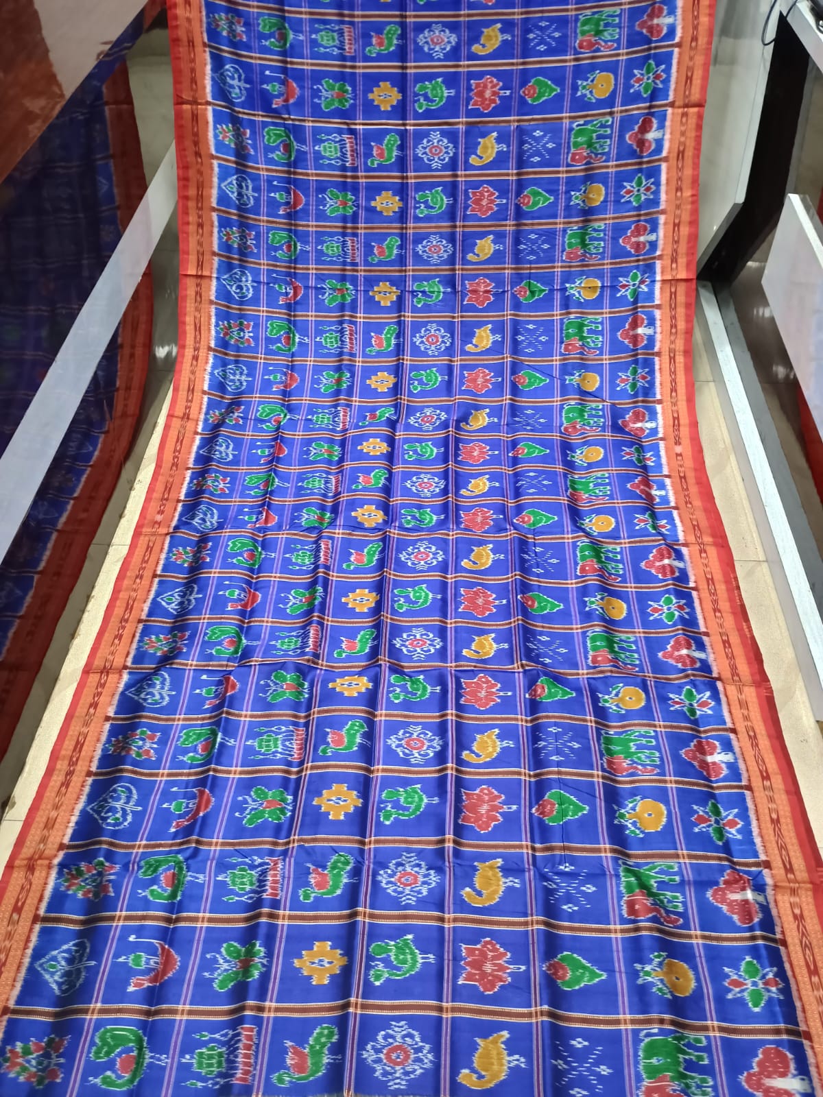 Blue Red Nabakothi Jagannath Pallu Silk Saree